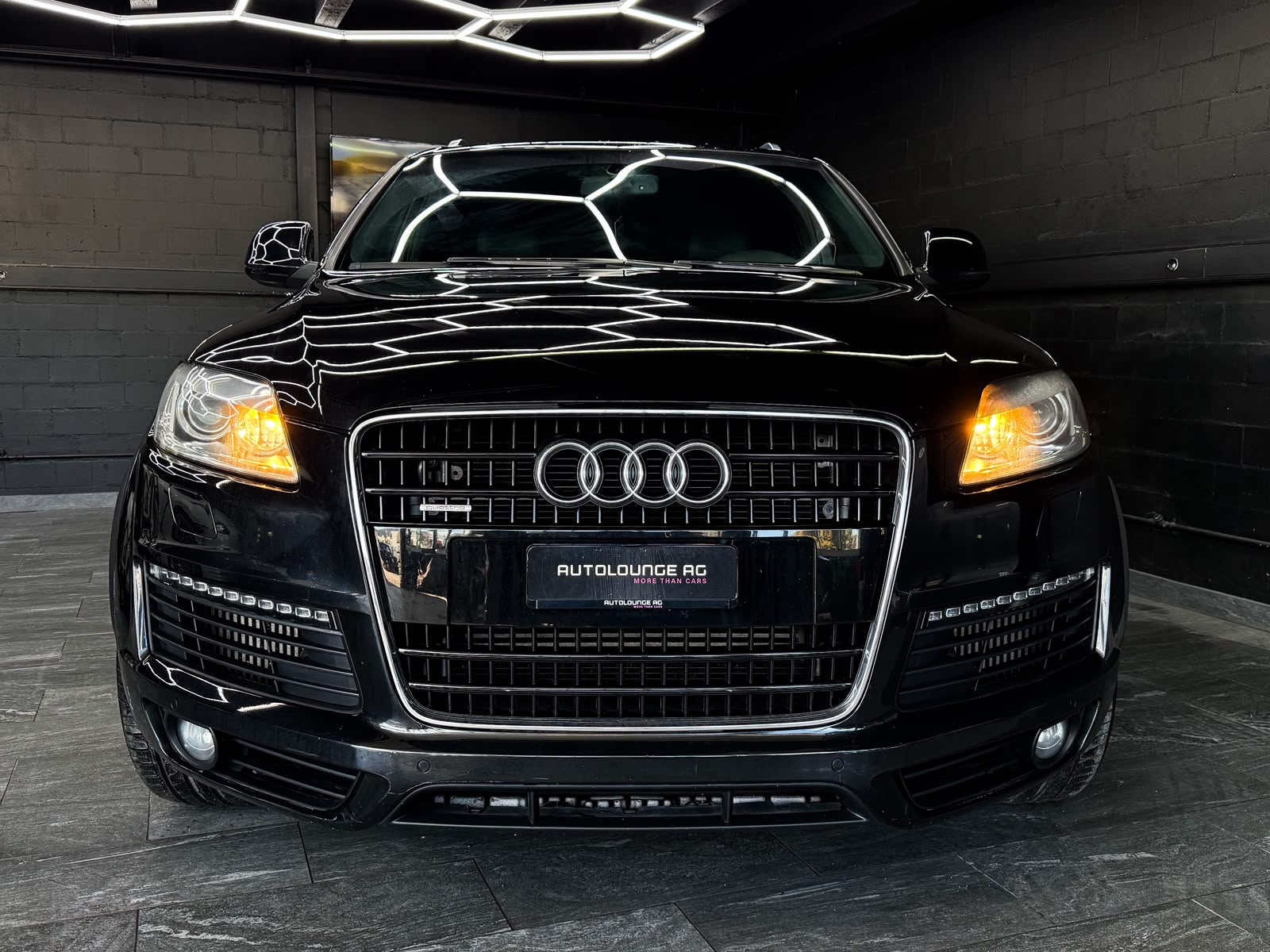 AUDI Q7 3.0 TDI S Line ABT Original quattro tiptronic *AHK*-image-2