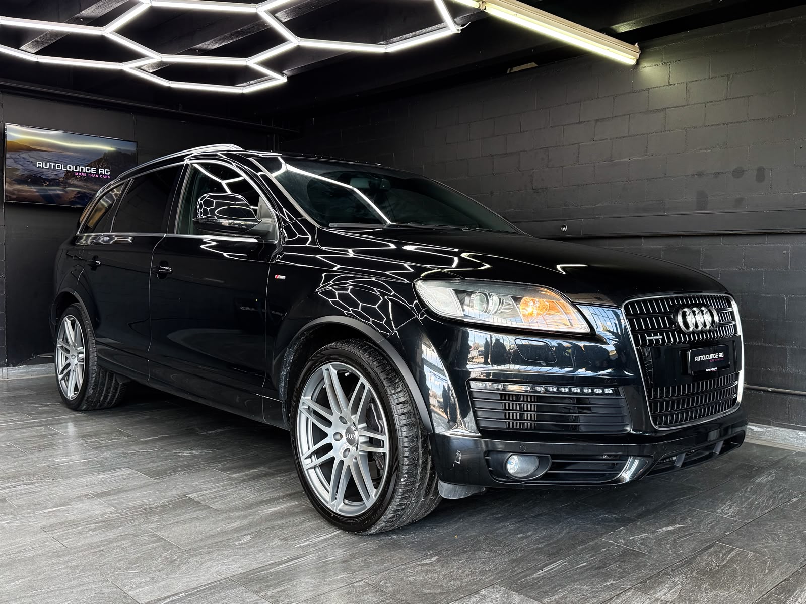 AUDI Q7 3.0 TDI S Line ABT Original quattro tiptronic *AHK*-image-1