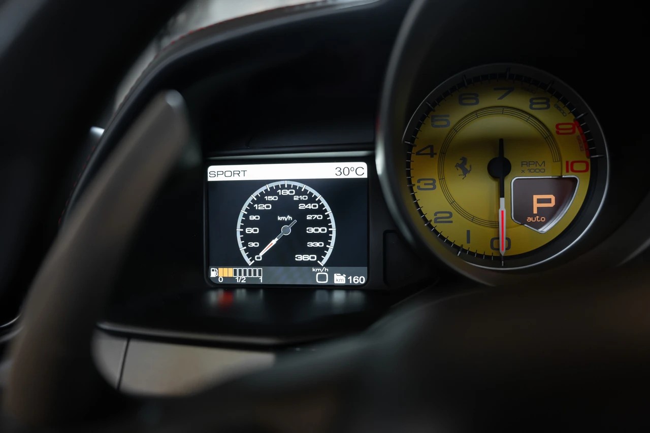 FERRARI 458 Spider Italia 4.5 V8-image-20