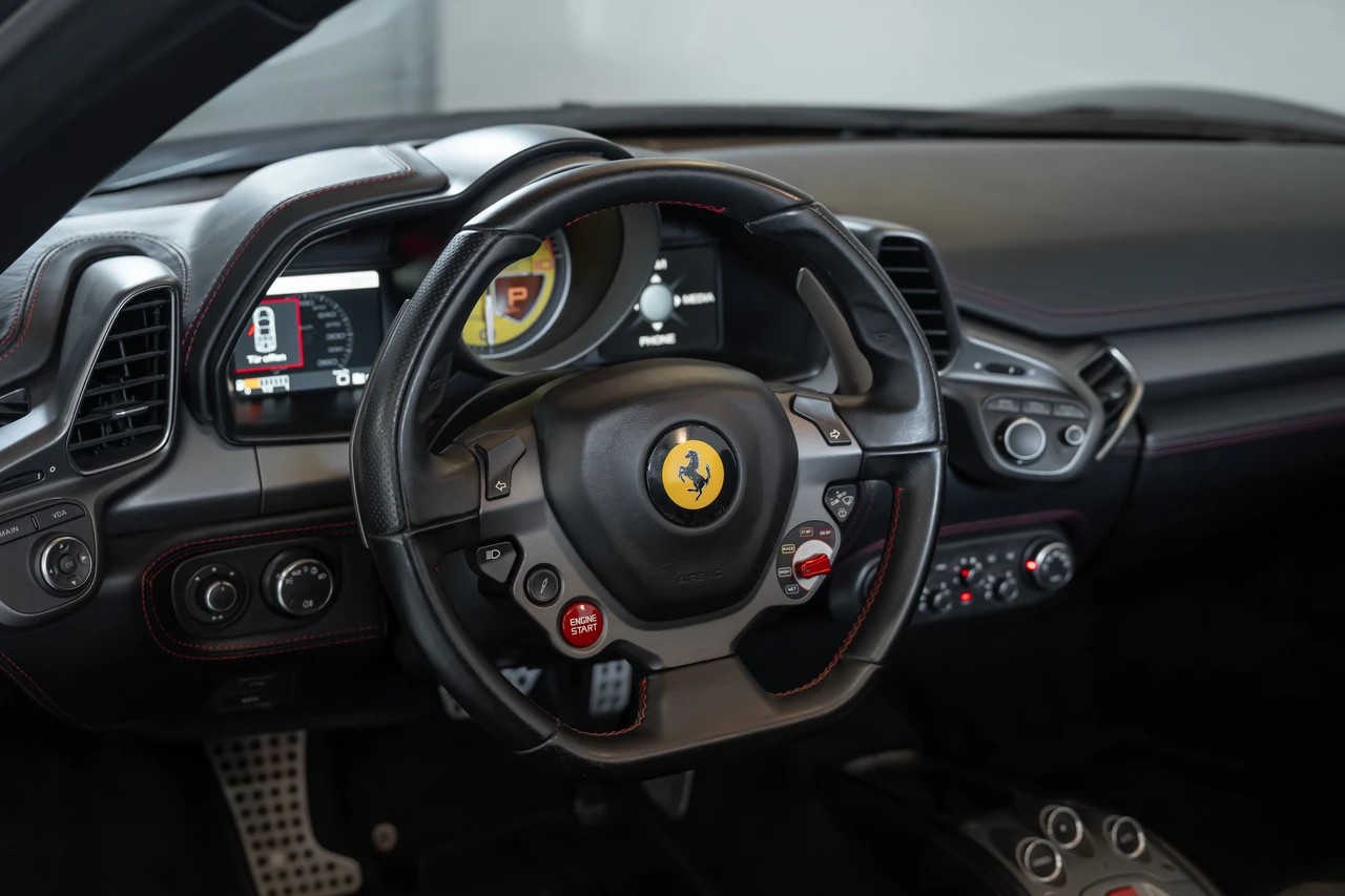 FERRARI 458 Spider Italia 4.5 V8-image-24