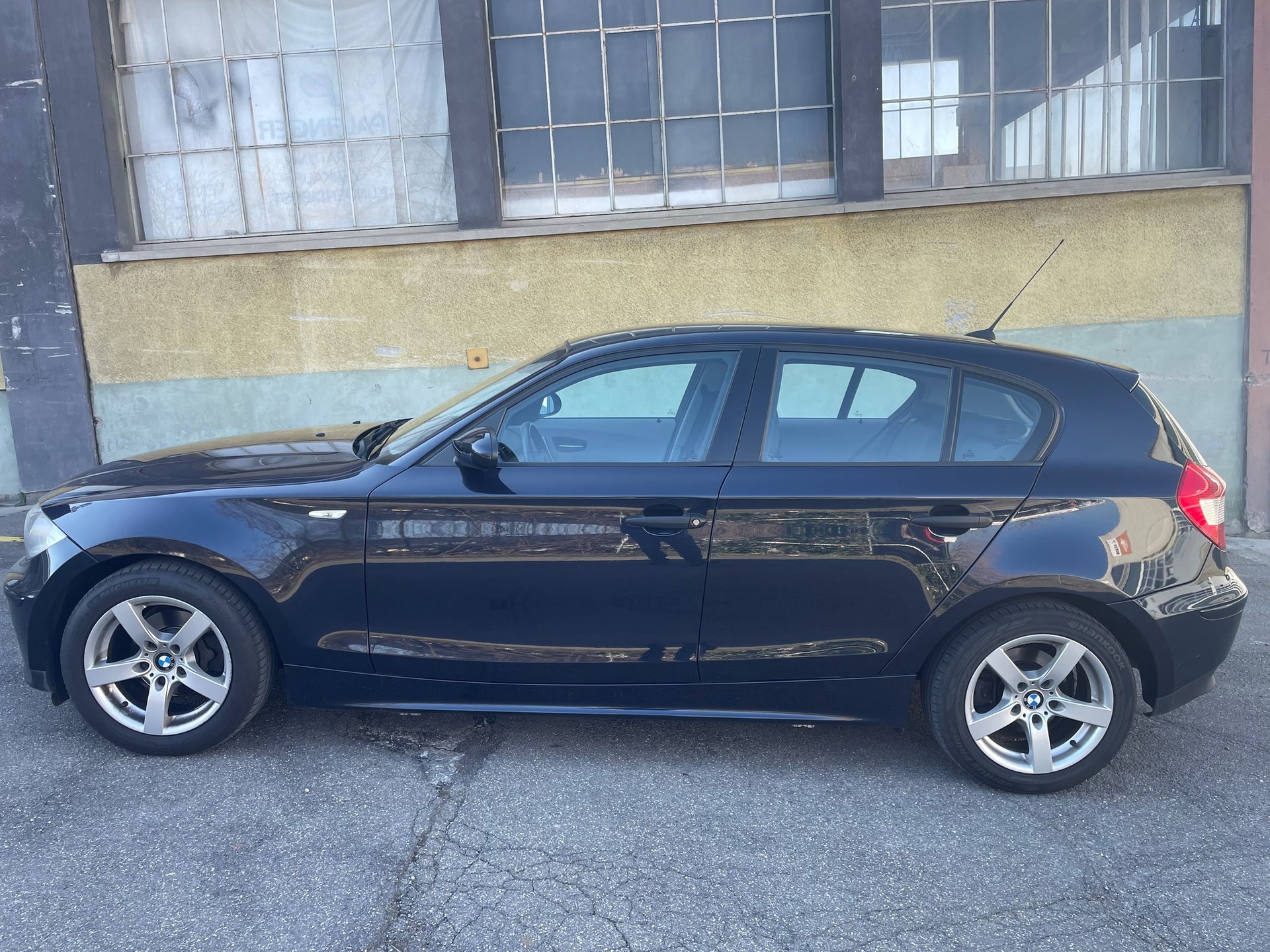 BMW 118d-image-3