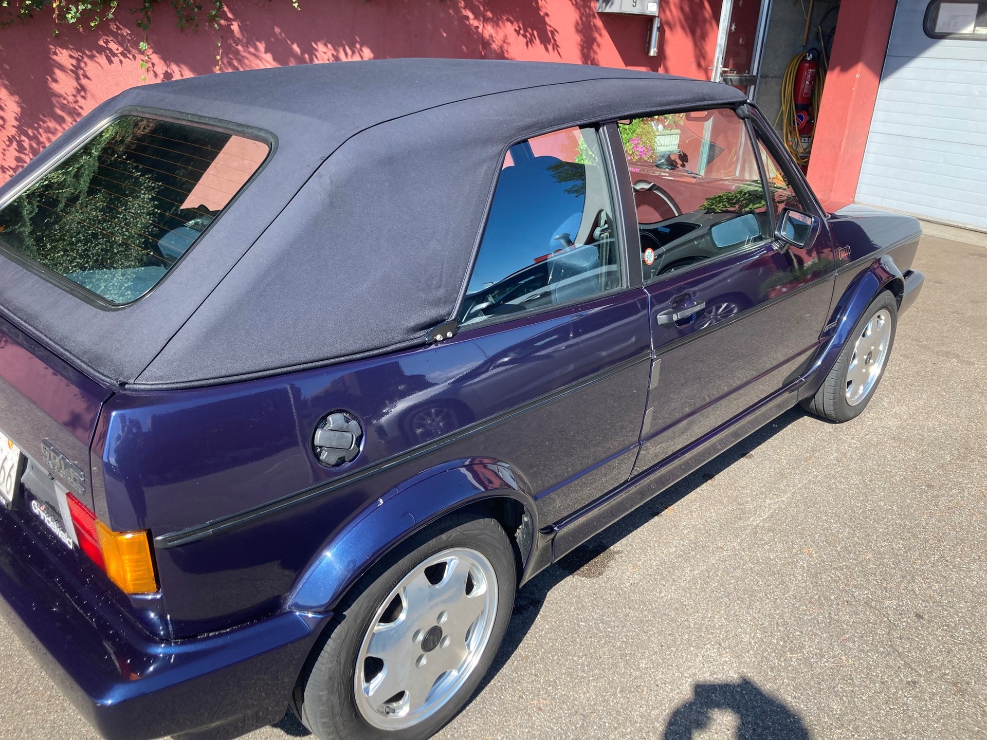 VW Golf Cabriolet 1800 Classic-Line-image-2