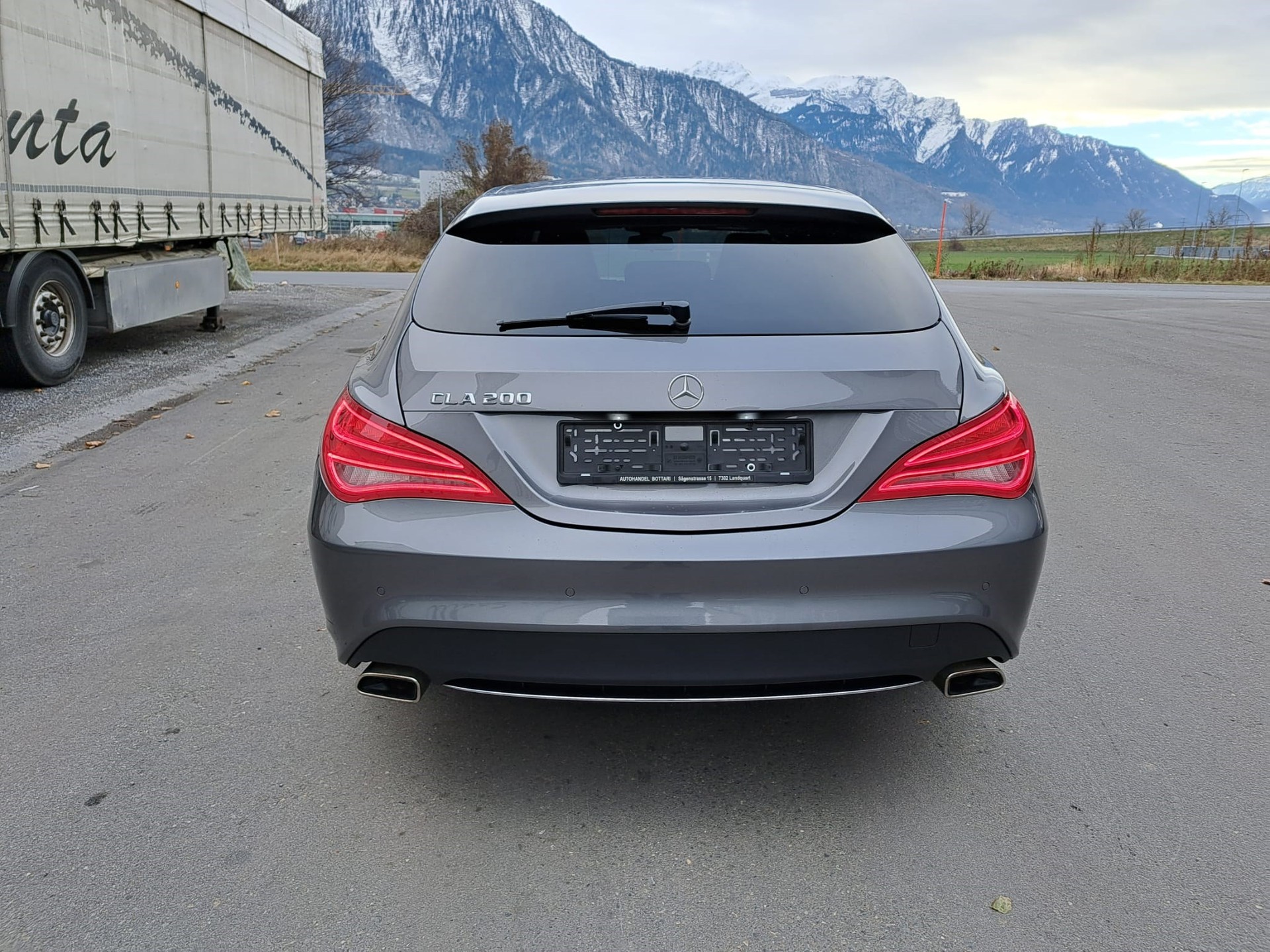 MERCEDES-BENZ CLA Shooting Brake 200 Night Star 7G-DCT-image-2