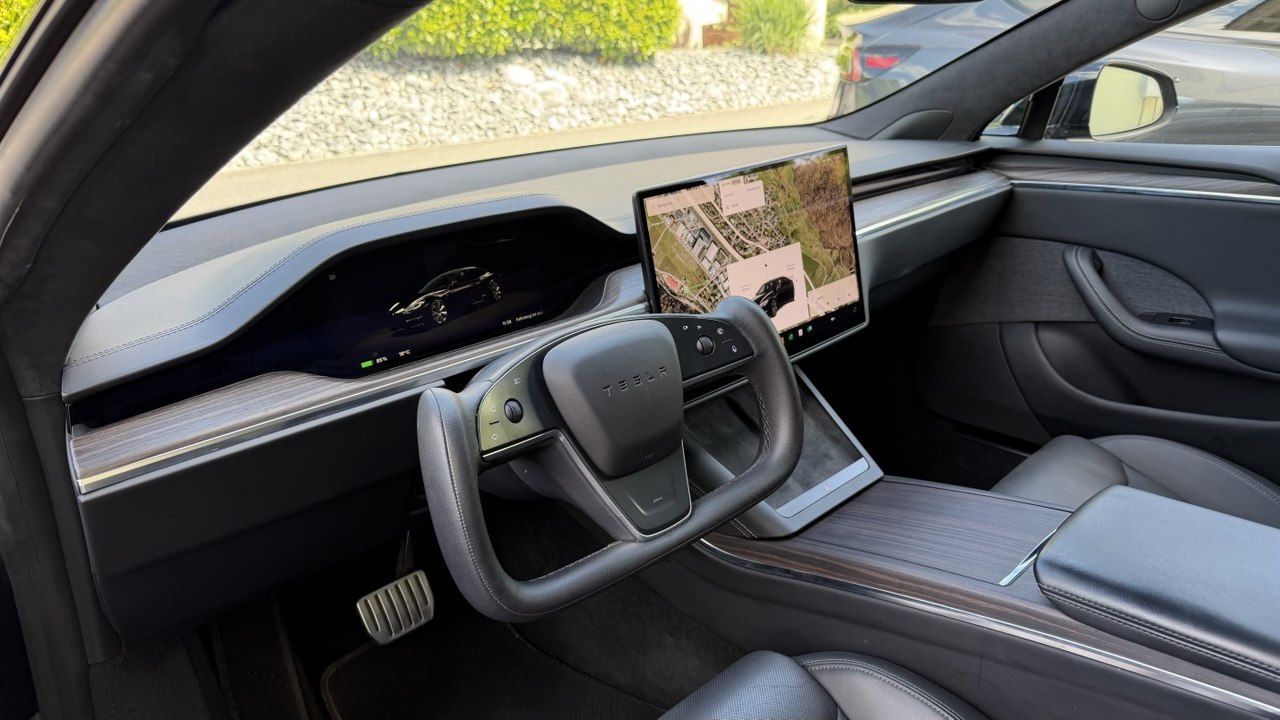 TESLA Model S Palladium EAP - HW4-image-4