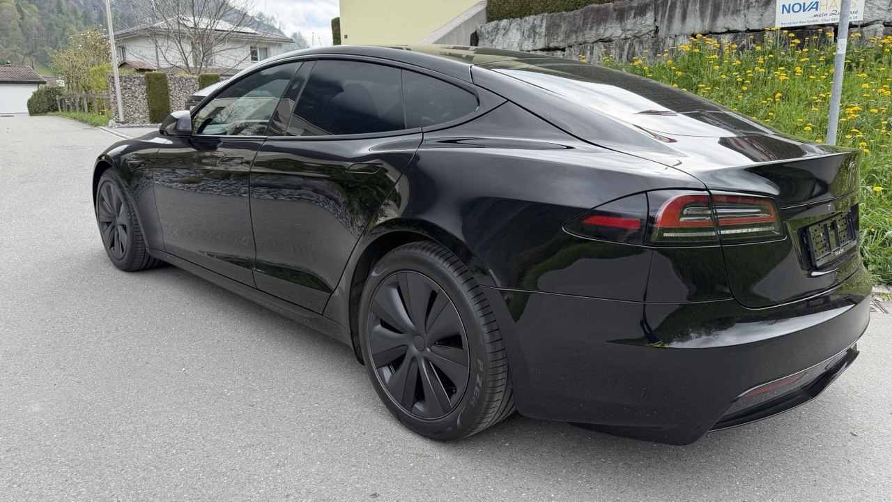 TESLA Model S Palladium EAP - HW4-image-3