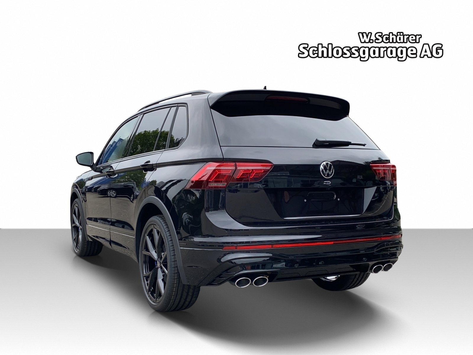 VW Tiguan 2.0TSI R 4Motion DSG-image-2