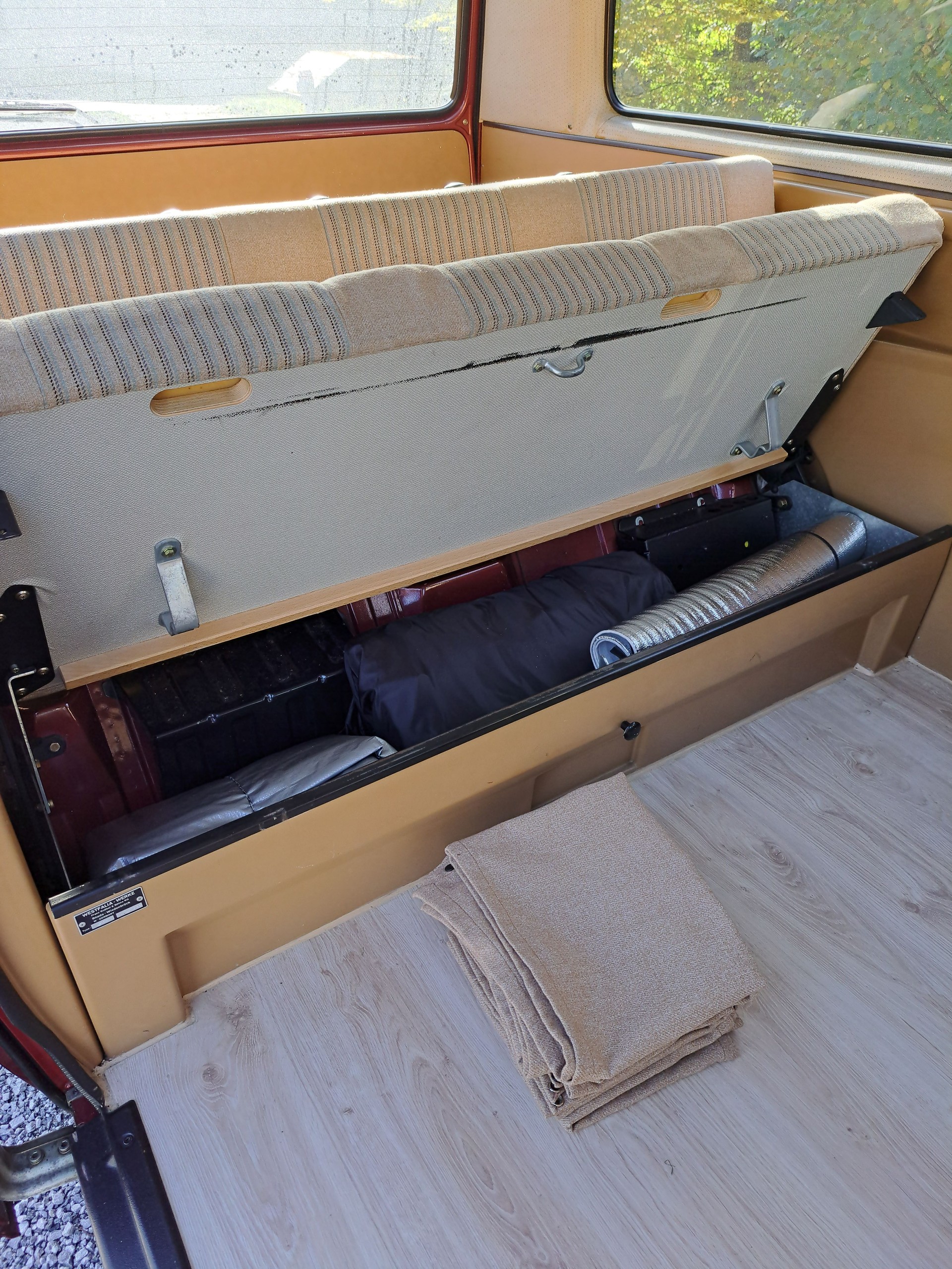 VW Typ 2 T3 Multivan-image-12