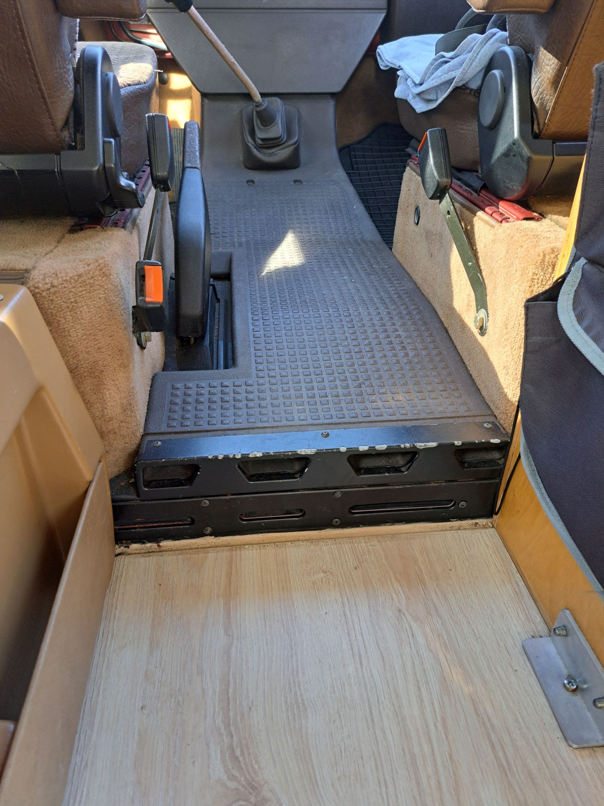 VW Typ 2 T3 Multivan-image-13