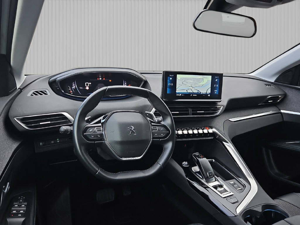 PEUGEOT 5008 1.5 BlueHDi Allure Pack-image-7