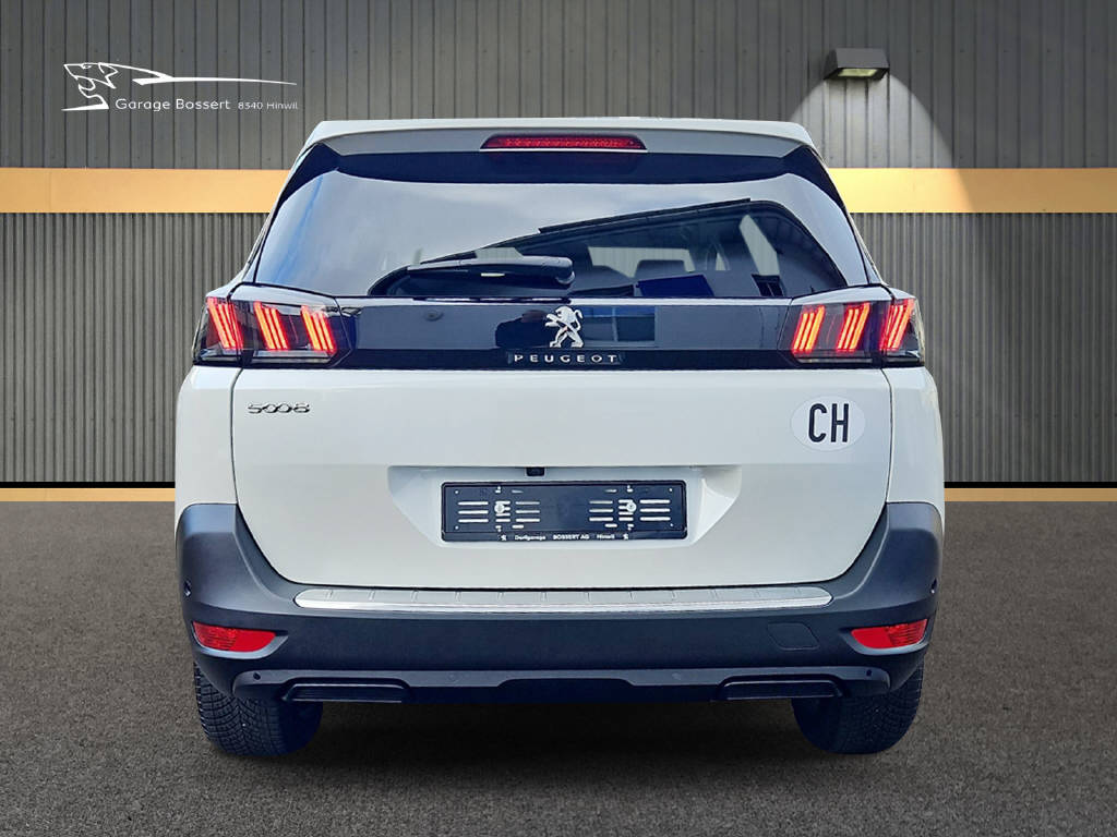 PEUGEOT 5008 1.5 BlueHDi Allure Pack-image-4