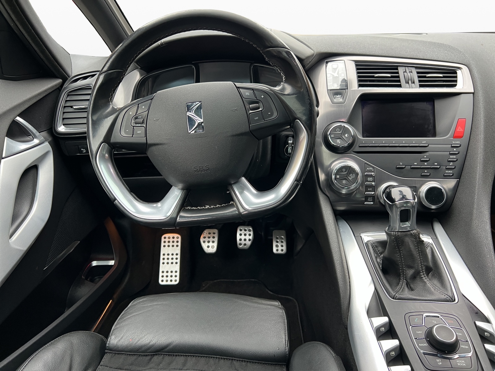 DS AUTOMOBILES DS5 1.6 Turbo SO Chic-image-12