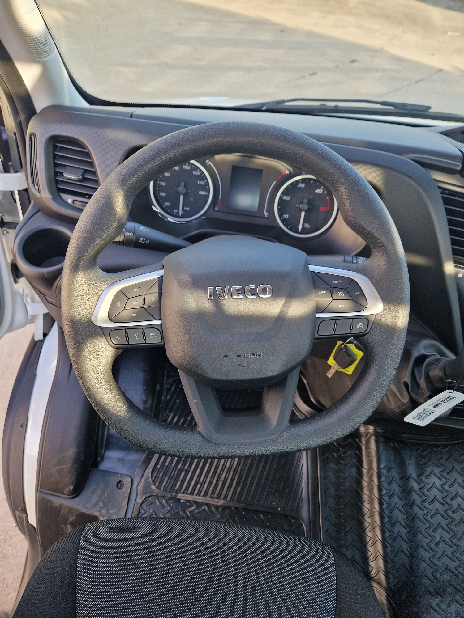 IVECO 35 S 14H A8-image-3