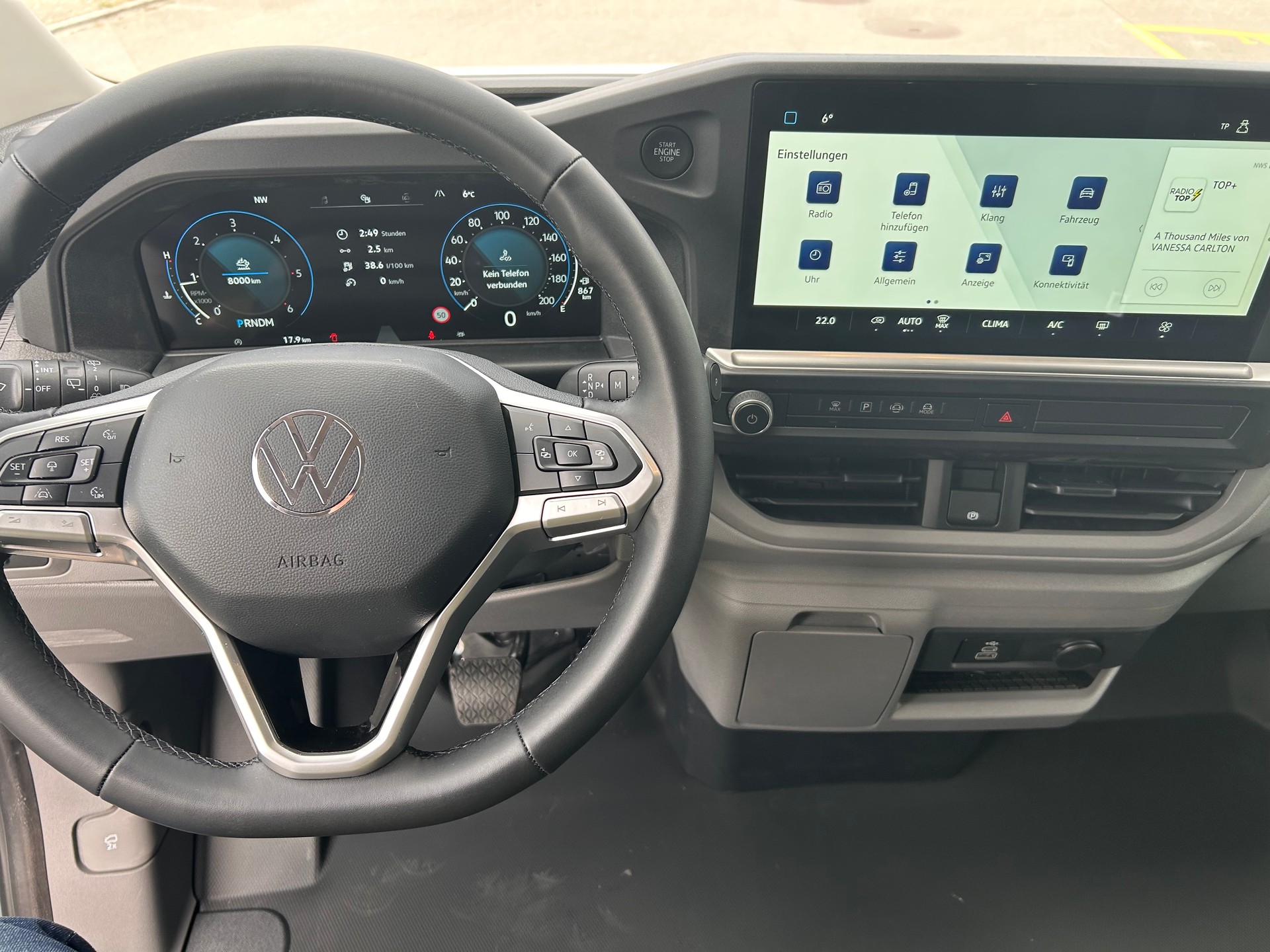 VW Transporter 2.0 TDI Automat-image-12