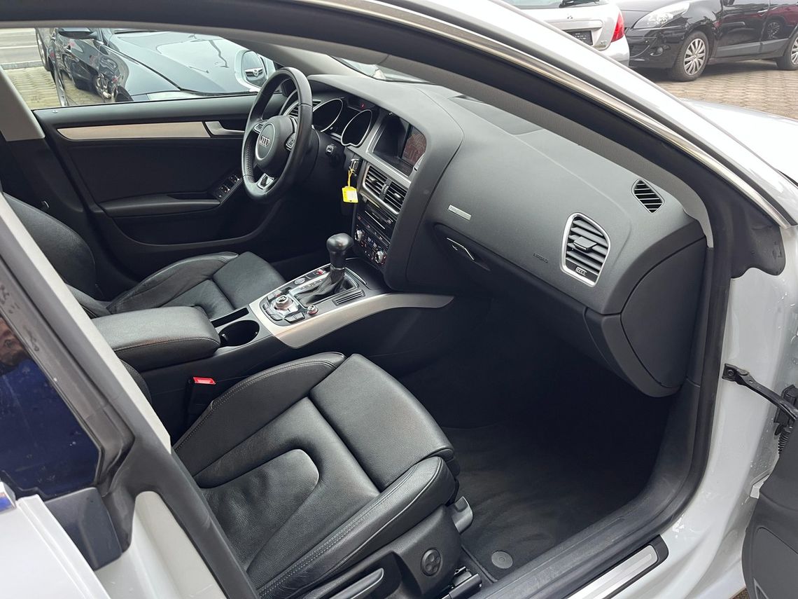 AUDI A5 Sportback 3.0 TDI multitronic-image-6