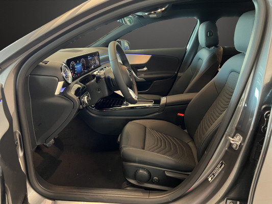 MERCEDES-BENZ A 180 Night Star 7G-DCT-image-6