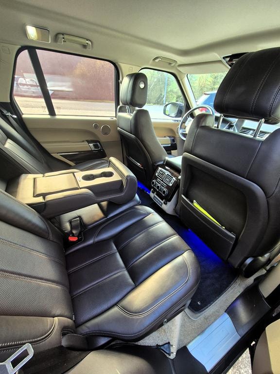 LAND ROVER Range Rover 4.4 SDV8 Vogue Automatic-image-12