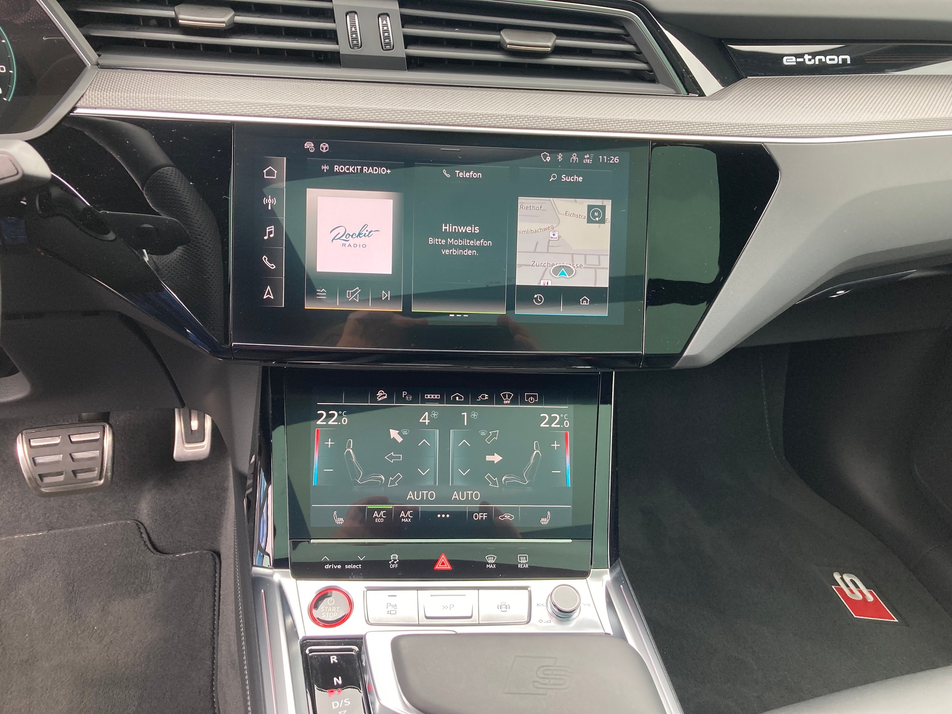 AUDI SQ8 Sportback e-tron quattro-image-11