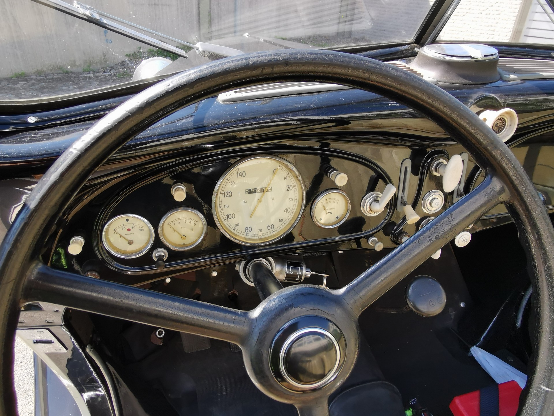 BMW 321-image-3