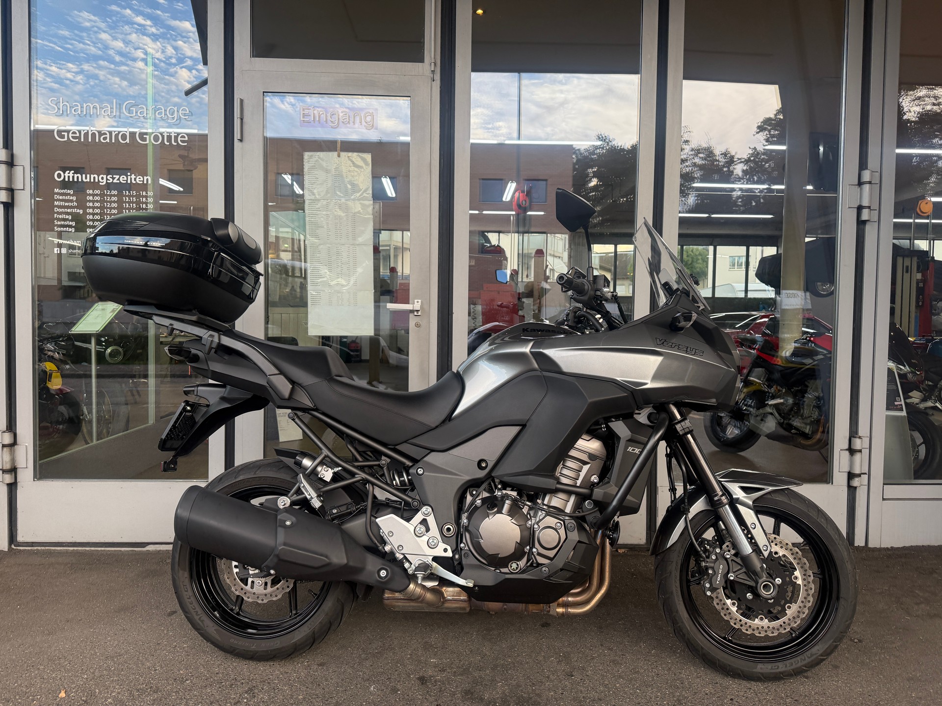 KAWASAKI Versys 1000 ABS-showroom-element-1