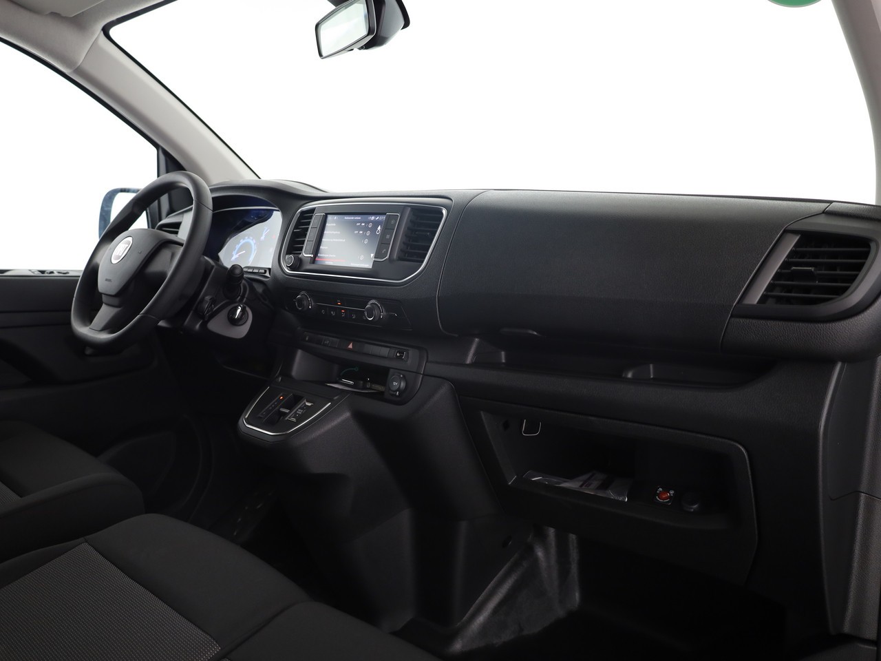 FIAT PRO E-SCUDO 50kWh L2 Swiss Edition-image-8
