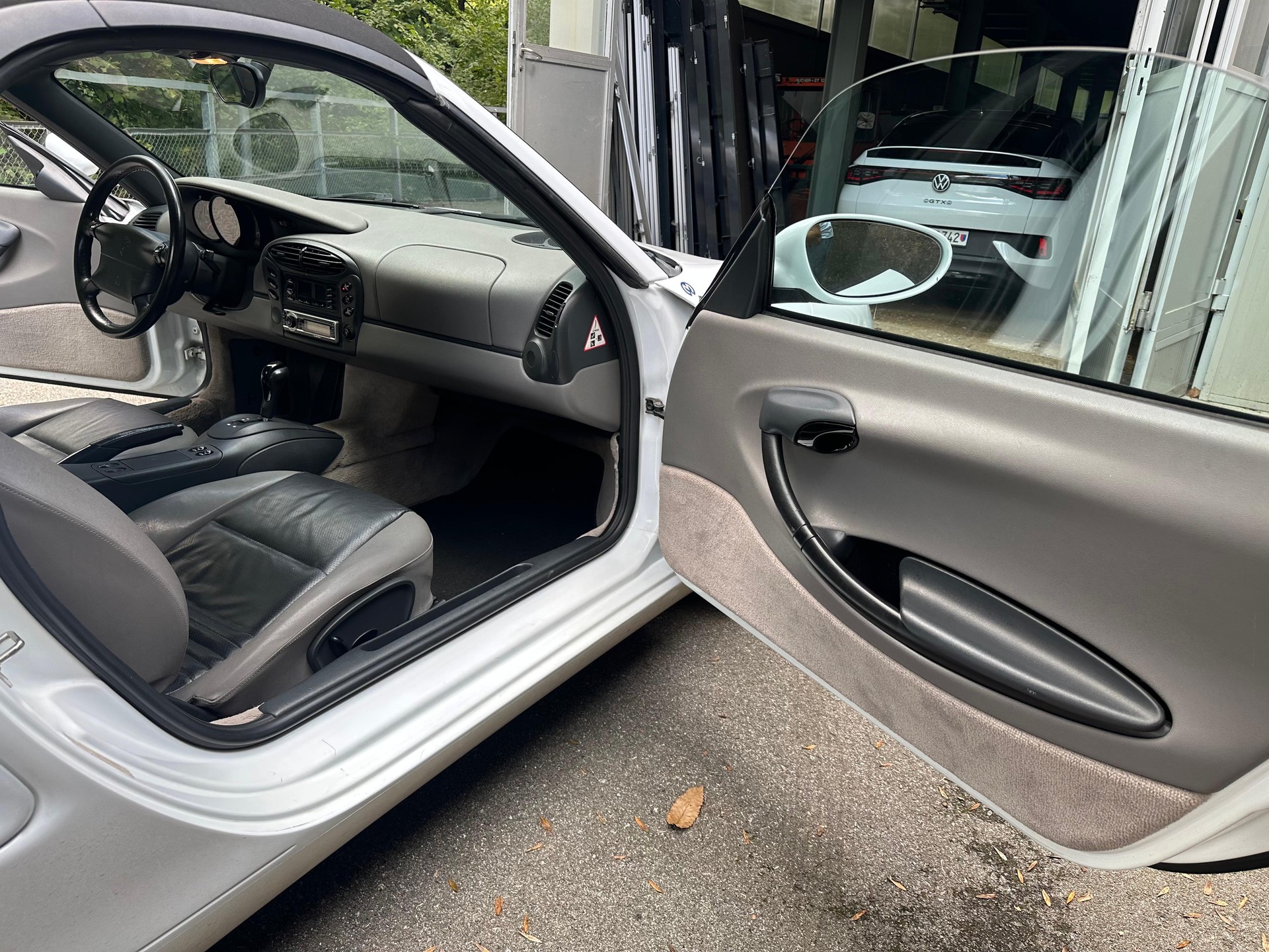 PORSCHE Boxster 2.5-image-13