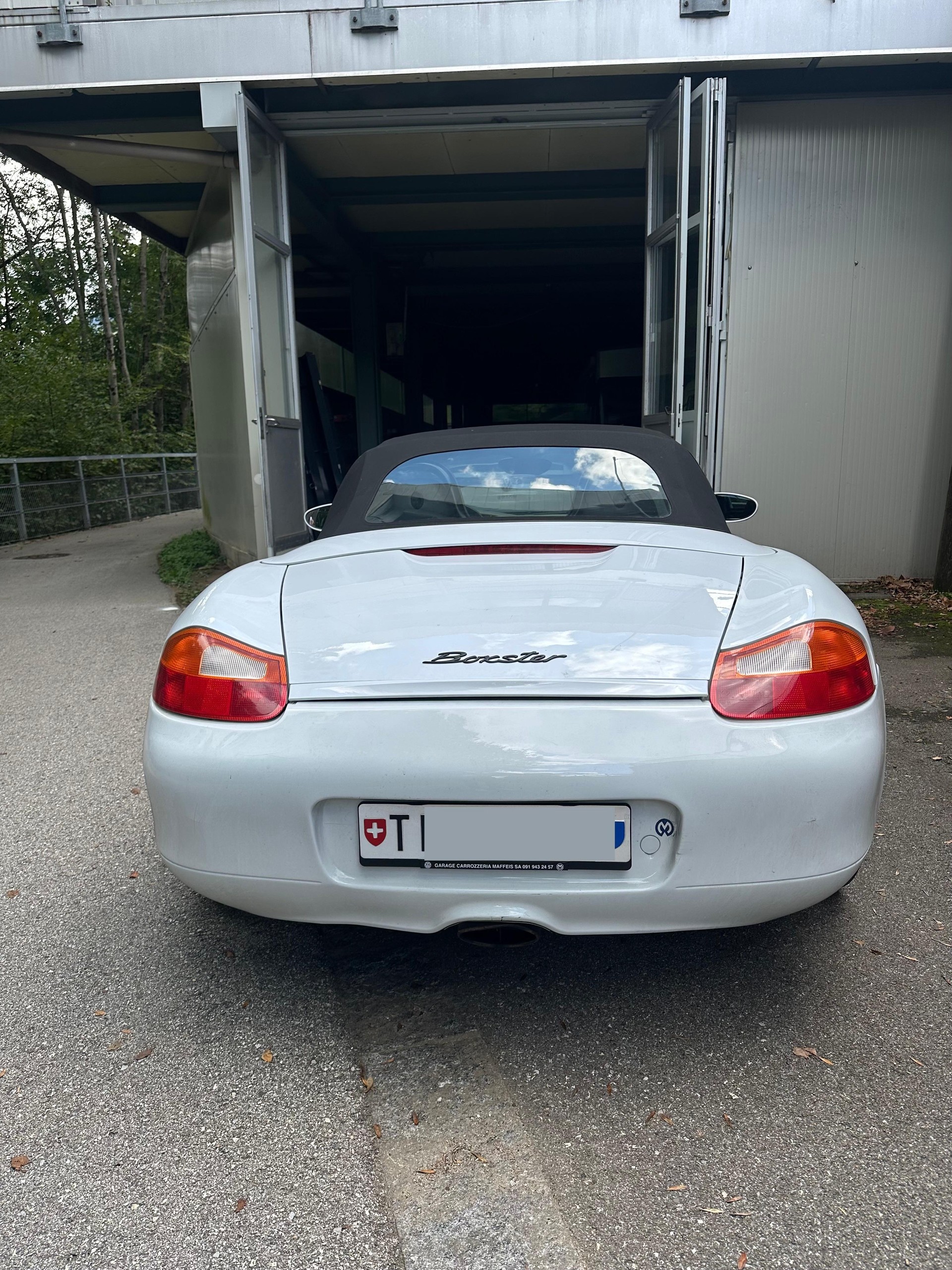 PORSCHE Boxster 2.5-image-1