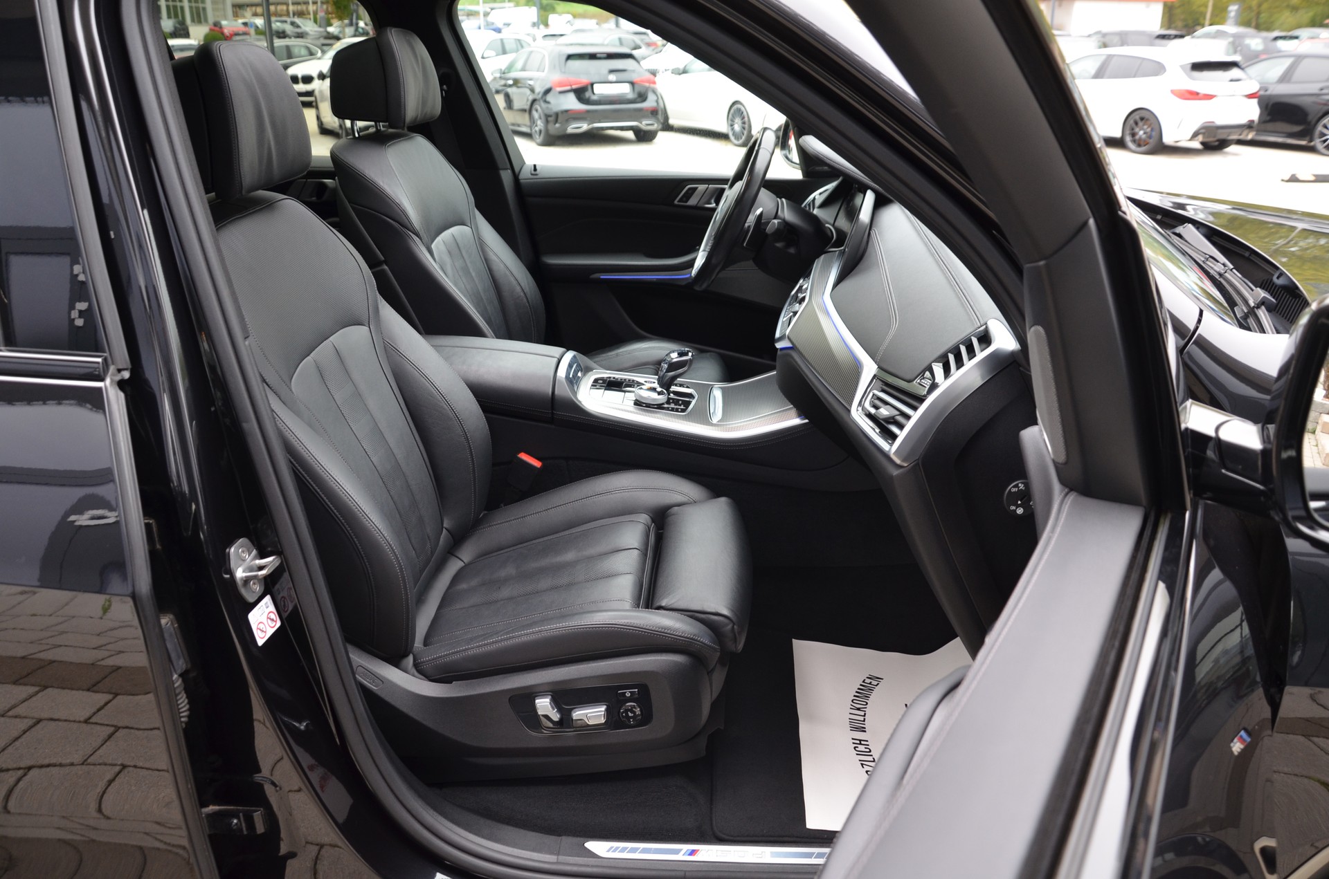 BMW X5 xDrive M50d Steptronic*Frisch ab MFK,1 Jahr oder 20'000km Garantie*-image-10