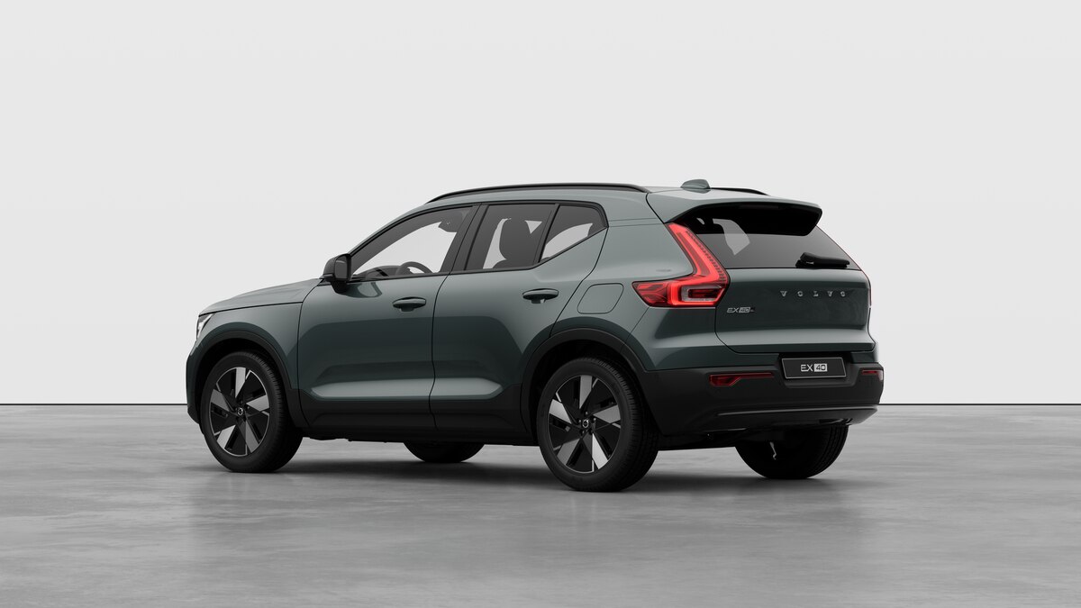 VOLVO EX40 Twin Plus AWD-image-1