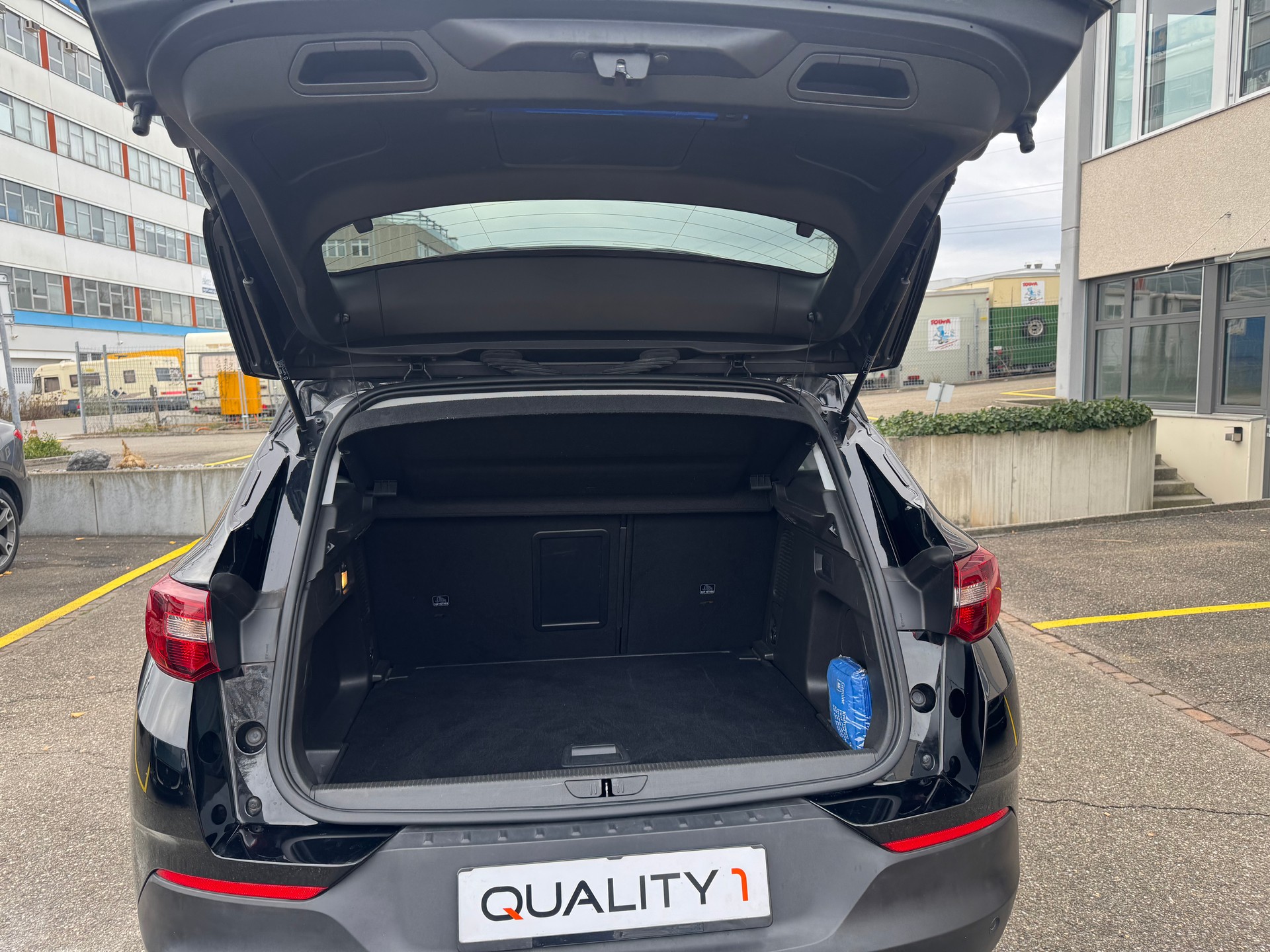 OPEL Grandland X 1.6CDTi Enjoy Automatik-image-6
