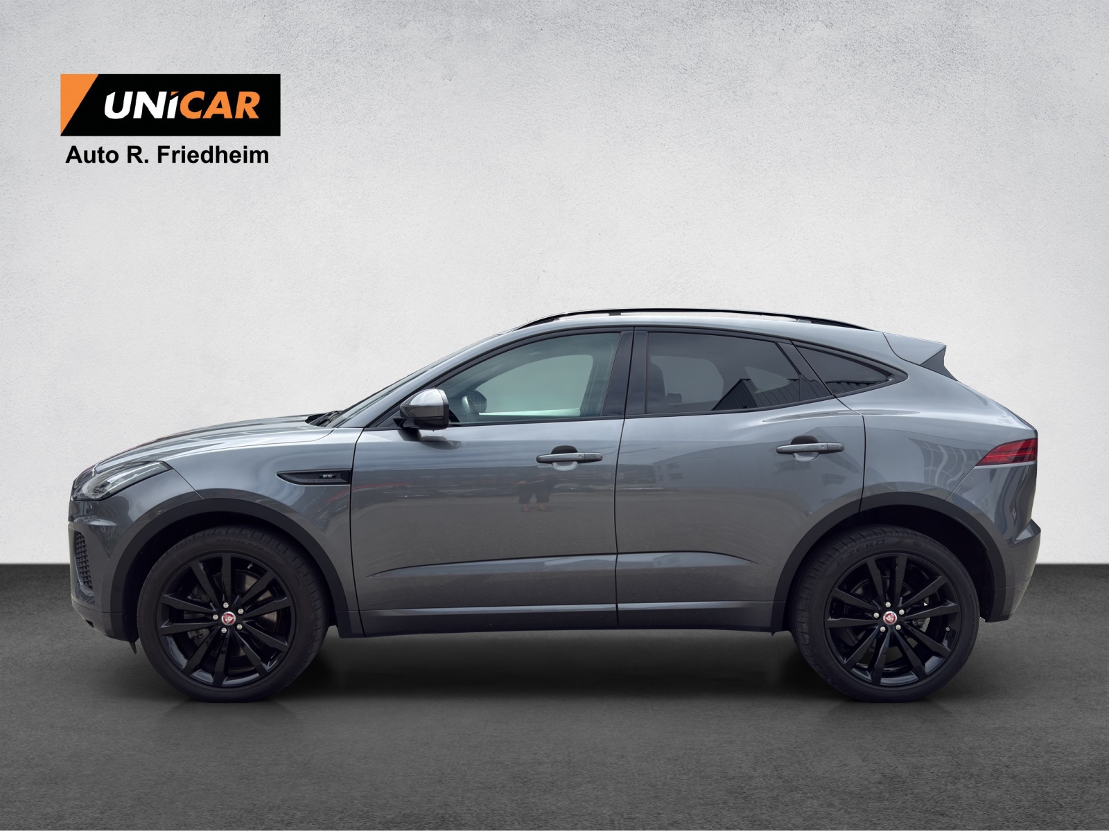 JAGUAR E-Pace 2.0 P250 R-Dynamic SE AWD-image-3