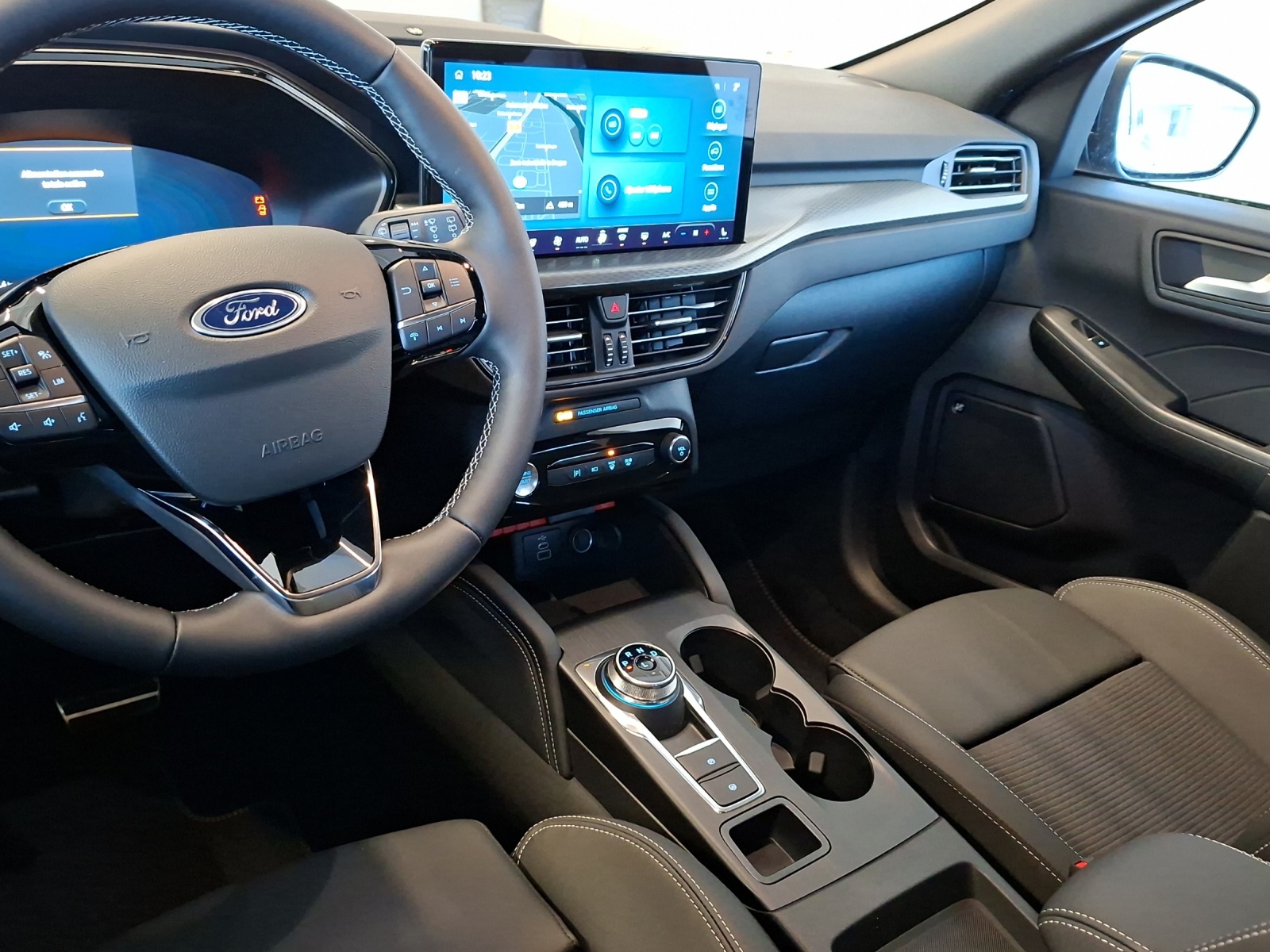 FORD Kuga FHEV ST-Line X 4x4-image-7