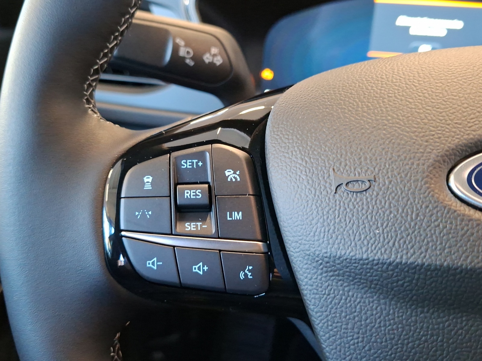 FORD Kuga FHEV ST-Line X 4x4-image-10