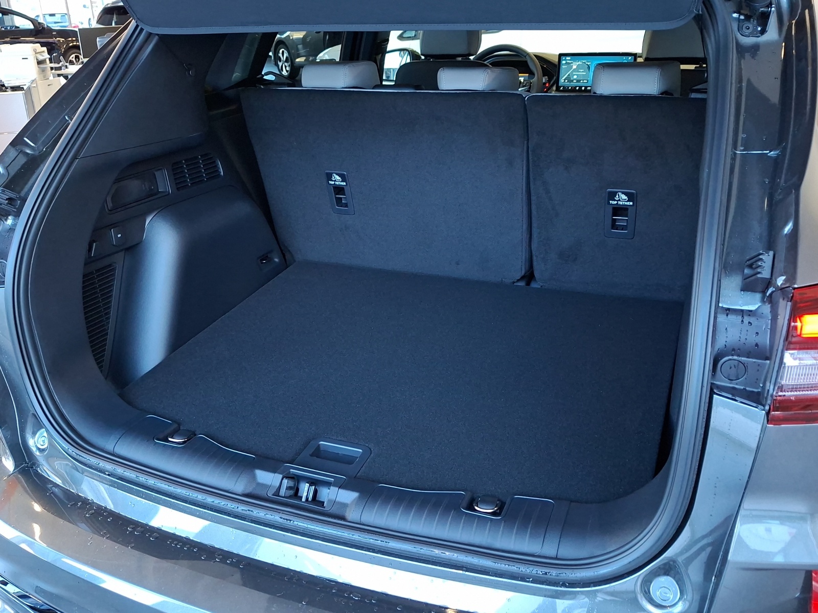 FORD Kuga FHEV ST-Line X 4x4-image-11