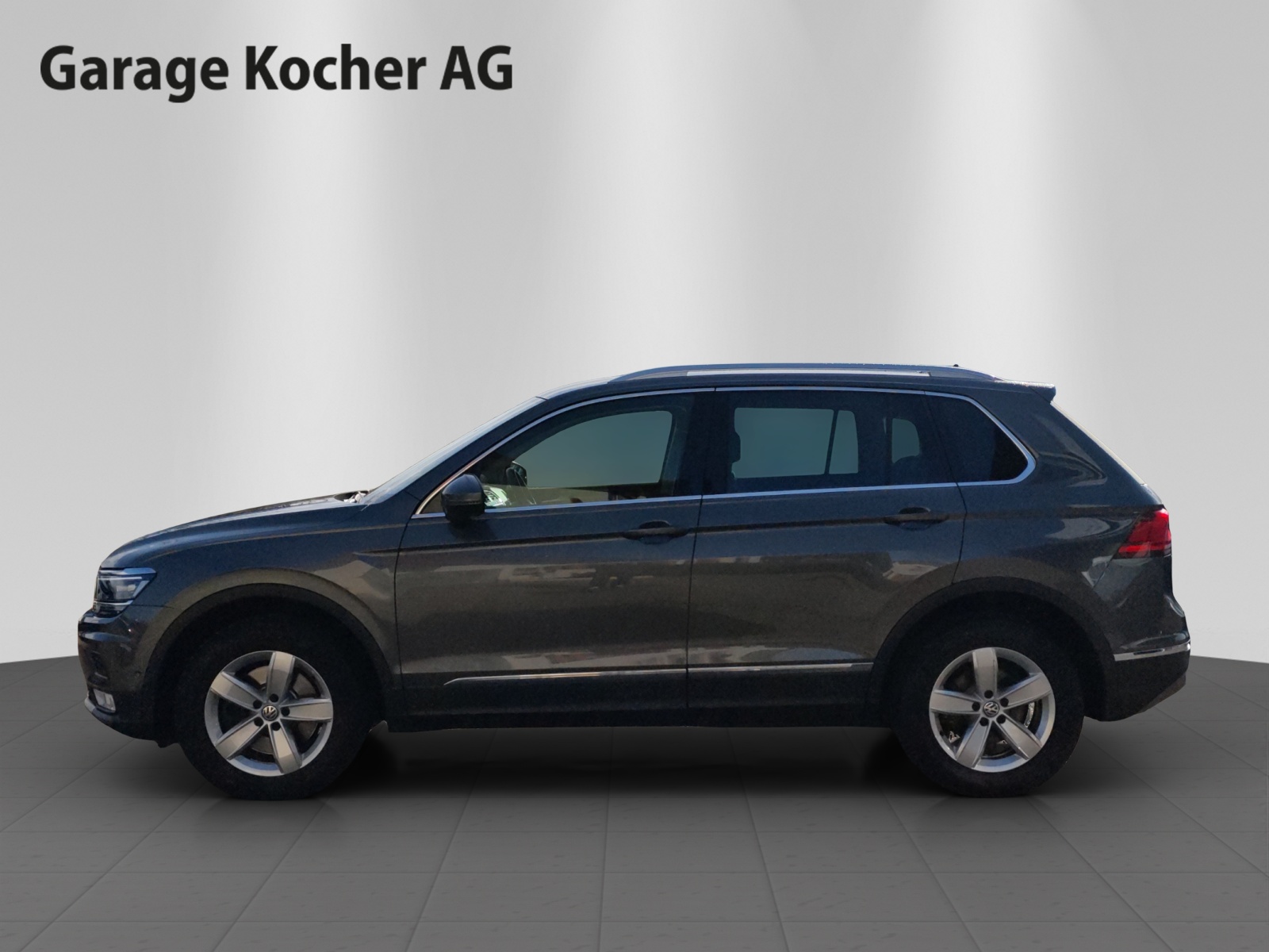 VW Tiguan 2.0TSI Highline 4Motion DSG-image-2