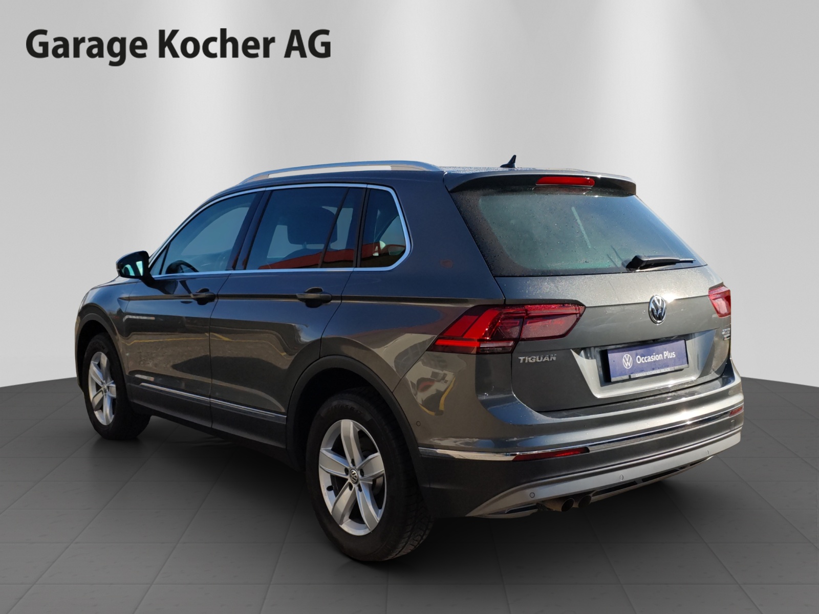 VW Tiguan 2.0TSI Highline 4Motion DSG-image-4