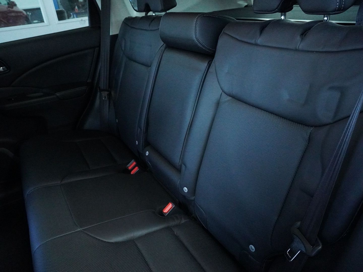 HONDA CR-V 1.6 i-DTEC Executive 4WD Automatic-image-4