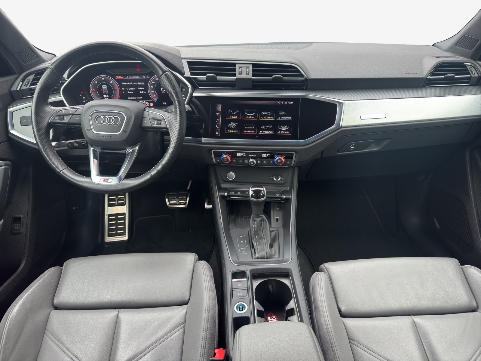 AUDI Q3 40 TDI S line Attraction quattro S-tronic-image-8