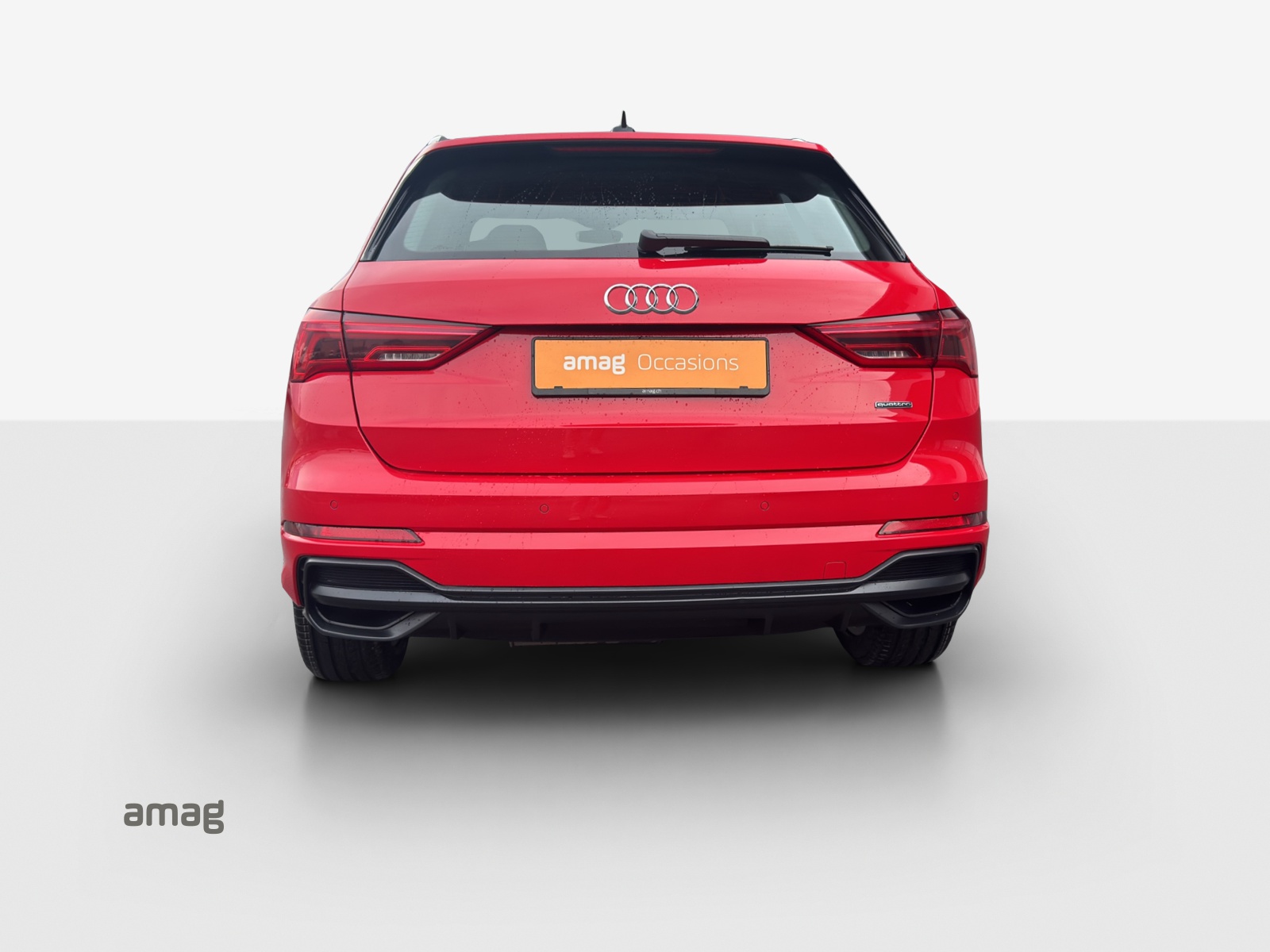 AUDI Q3 40 TDI S line Attraction quattro S-tronic-image-3