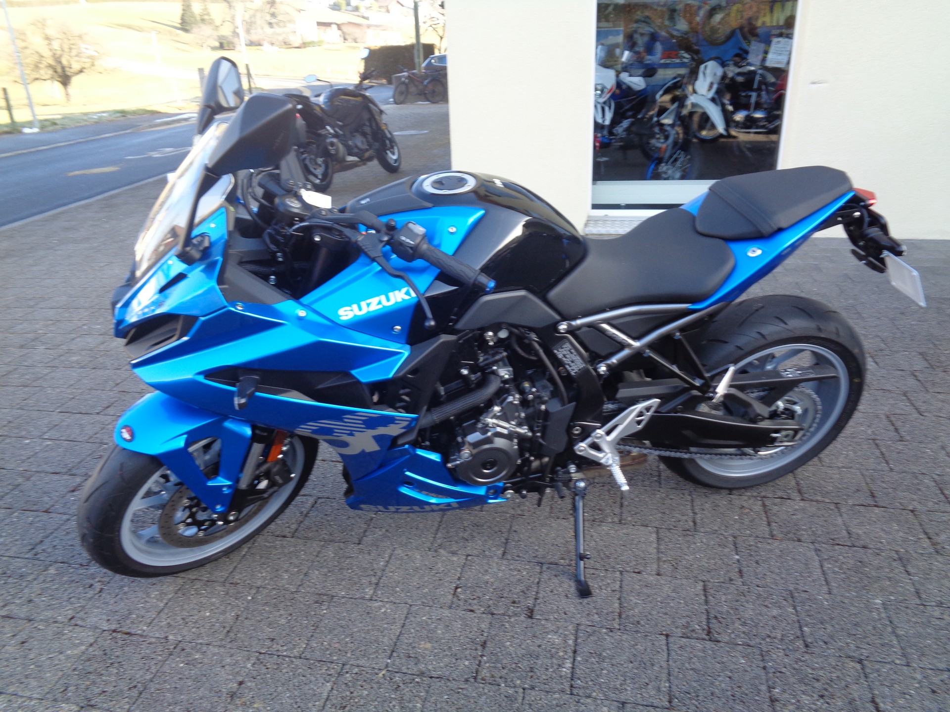 SUZUKI GSX 8 R (35kW)