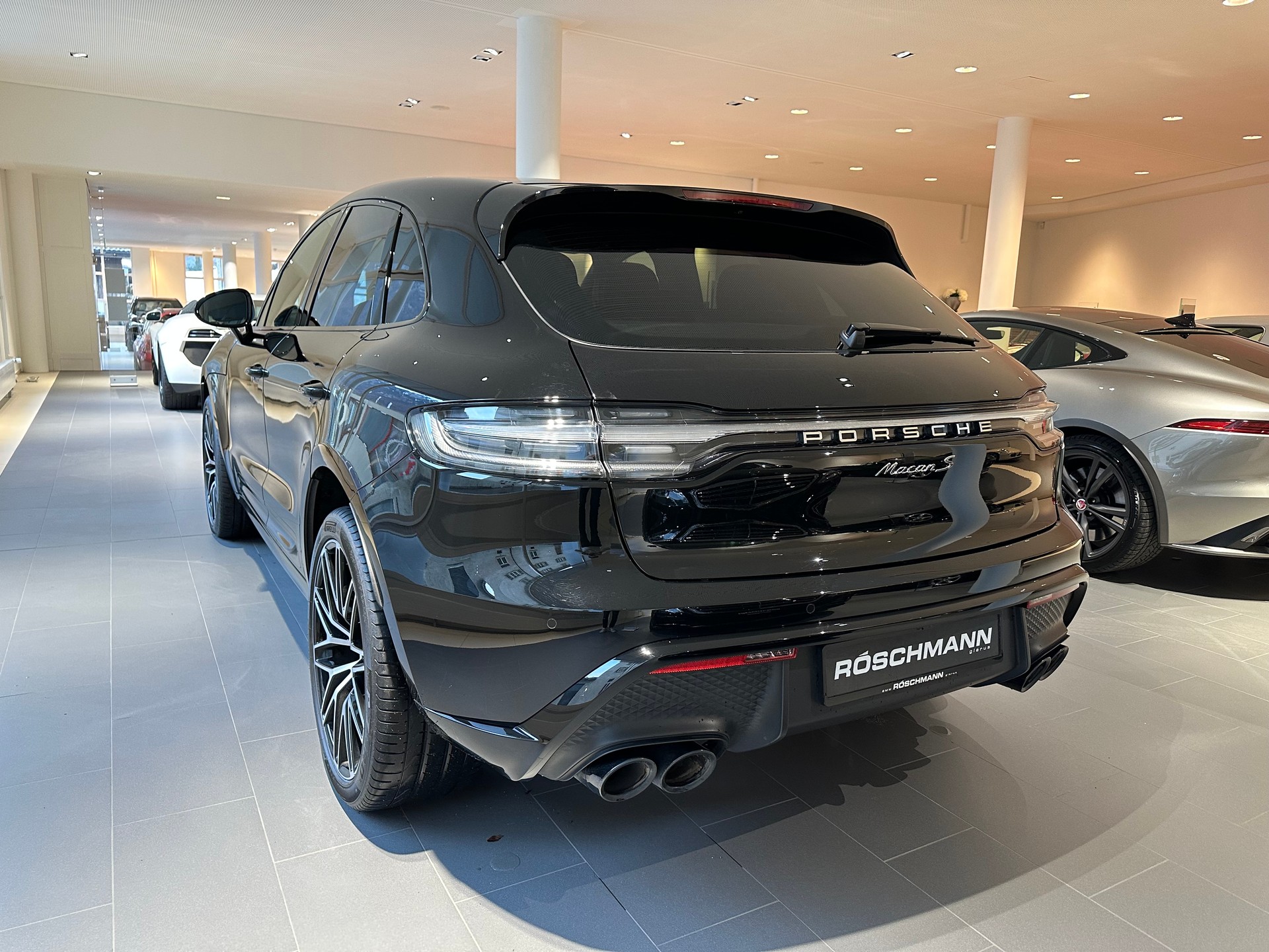 PORSCHE Macan S PDK-image-4