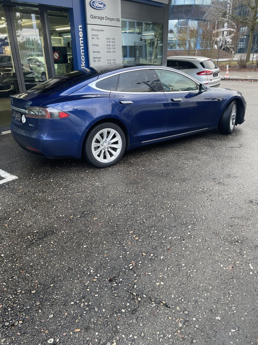 TESLA Model S 100 D-image-16