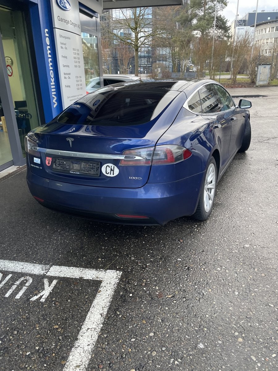 TESLA Model S 100 D-image-14