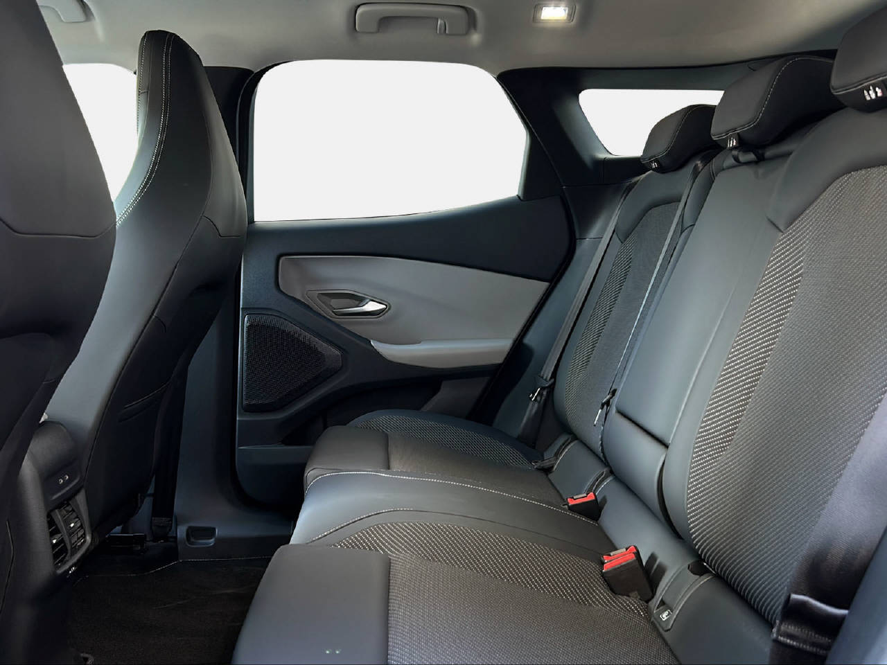 FORD Explorer Extended Range-image-12