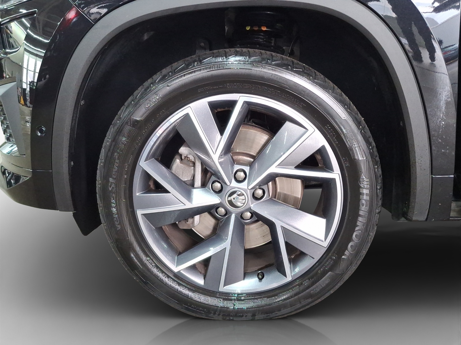 SKODA Kodiaq 2.0 TSI 4x4 SportLine-image-14