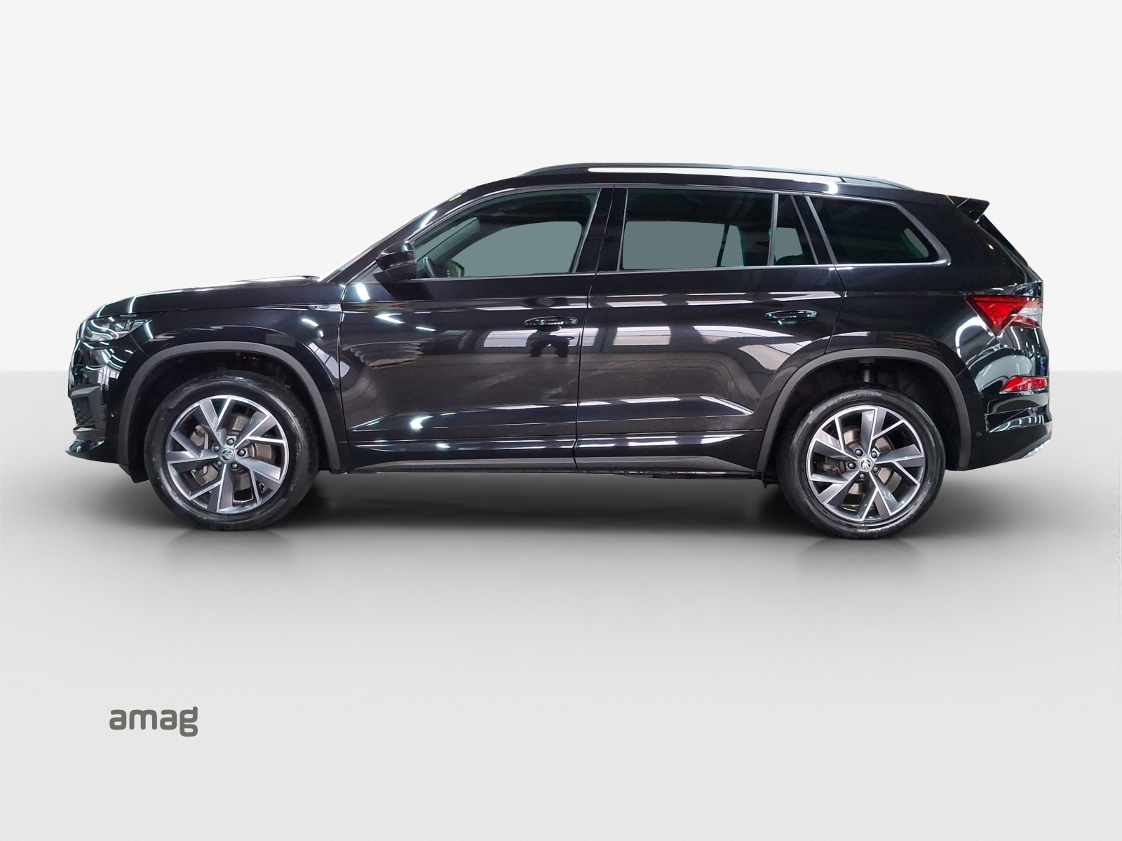 SKODA Kodiaq 2.0 TSI 4x4 SportLine-image-1