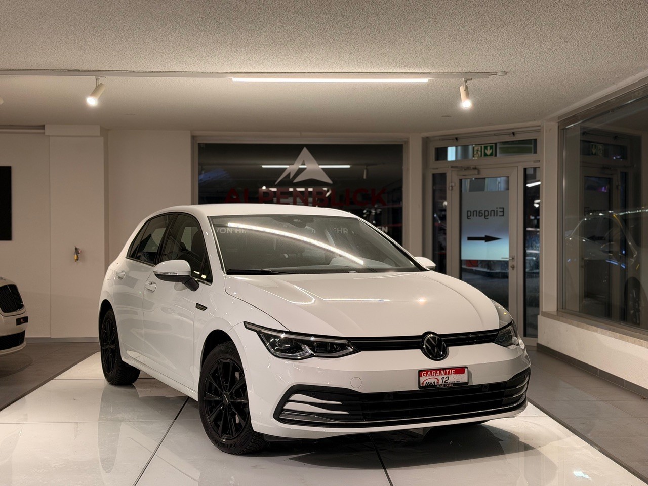 VW Golf 1.5 eTSI mHEV ACT Style DSG-image-1