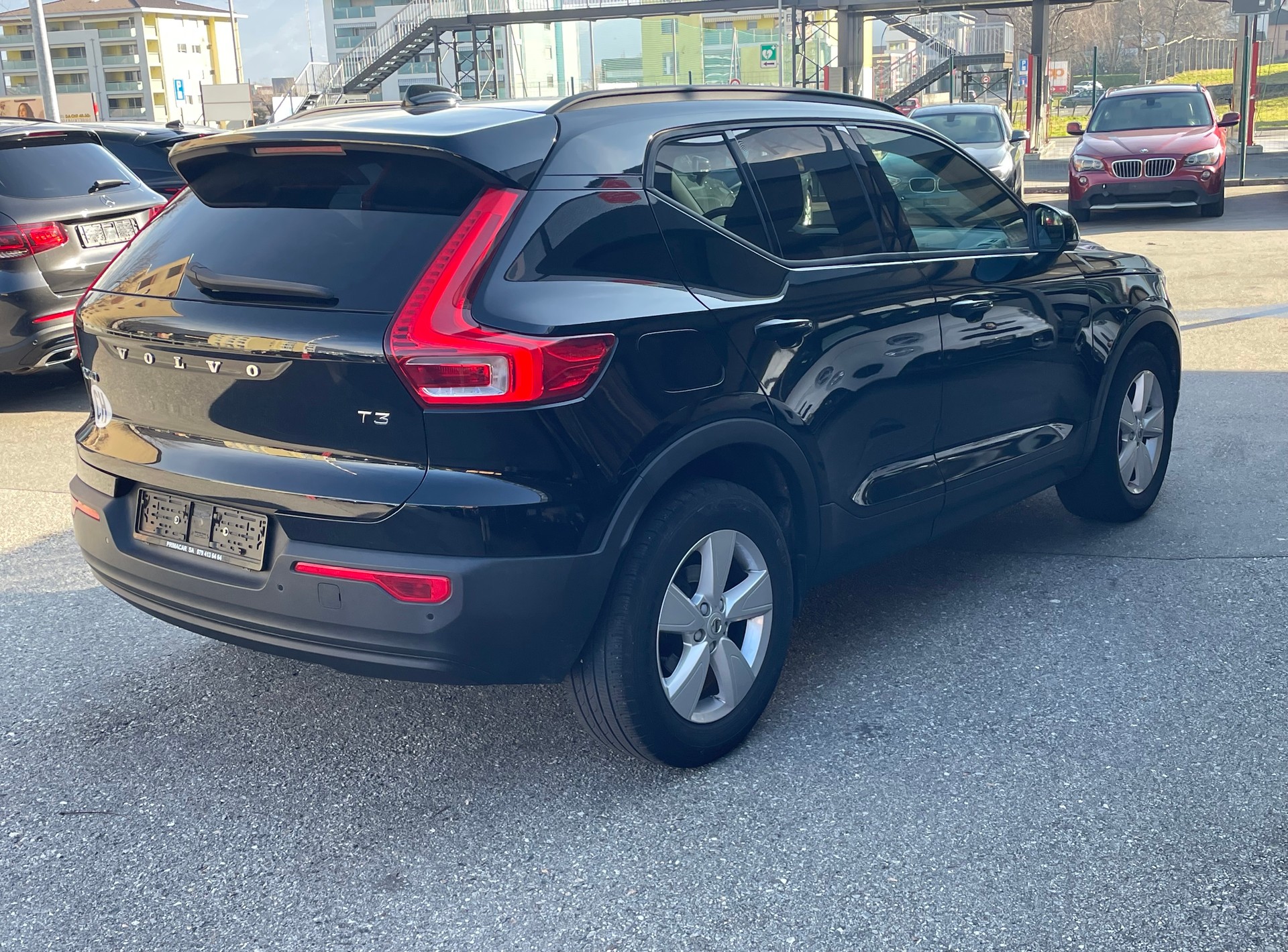 VOLVO XC40 T3 Momentum-image-8