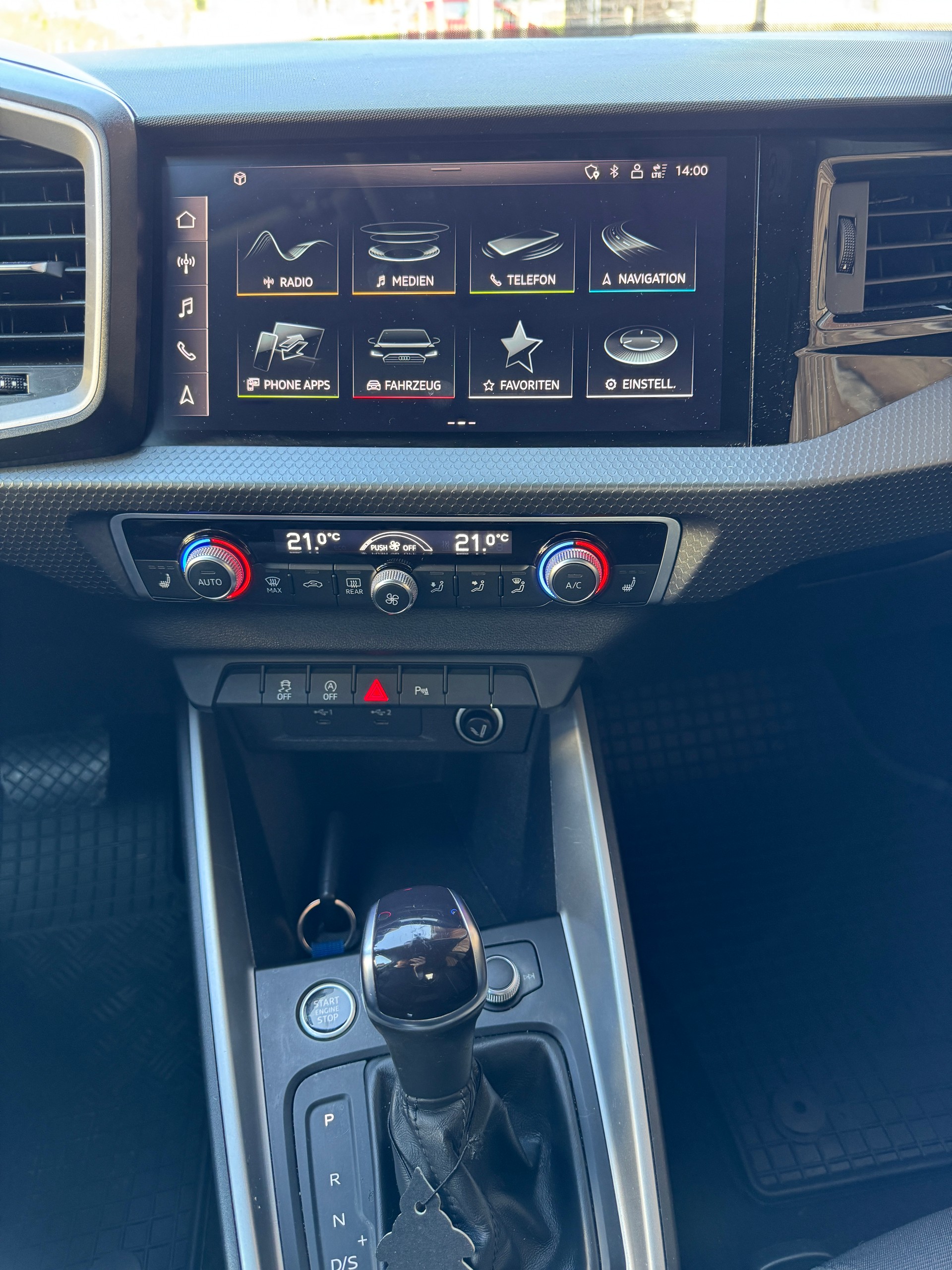 AUDI A1 Sportback 35 TFSI S-tronic-image-10