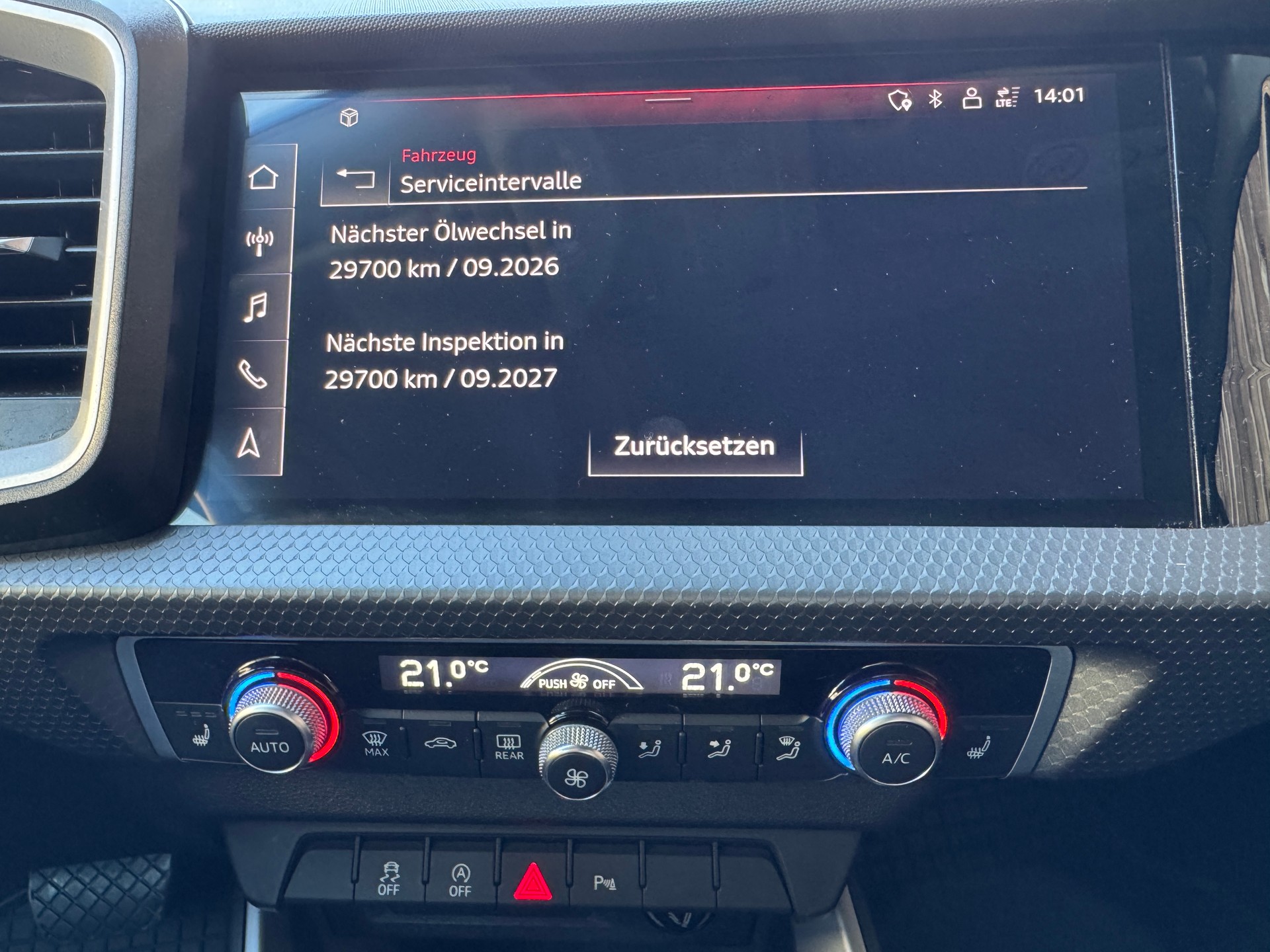 AUDI A1 Sportback 35 TFSI S-tronic-image-13