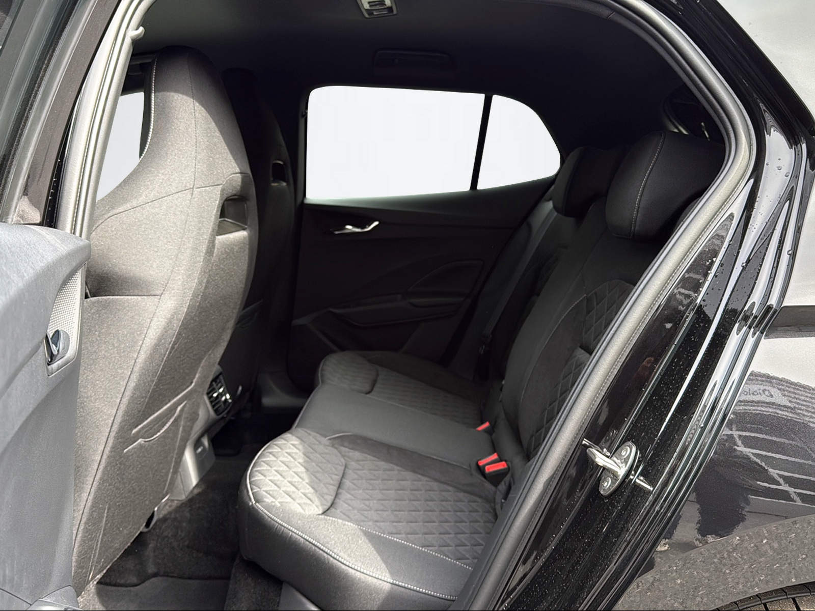 SKODA Fabia 1.0 TSI Dynamic DSG-image-8